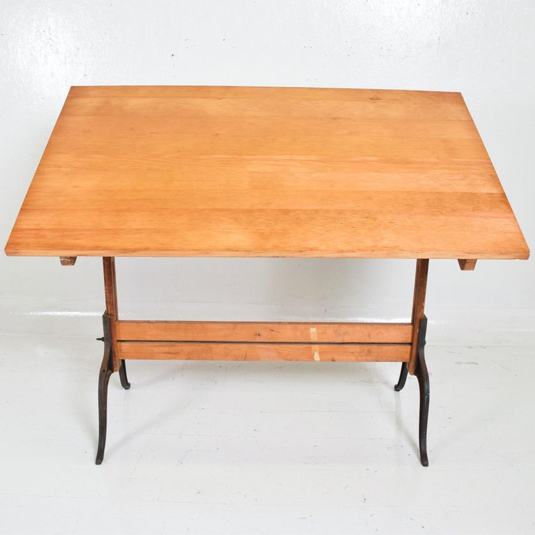 Antique A. Lietz Co Drafting Table in Maple and Cast Iron 1940s San