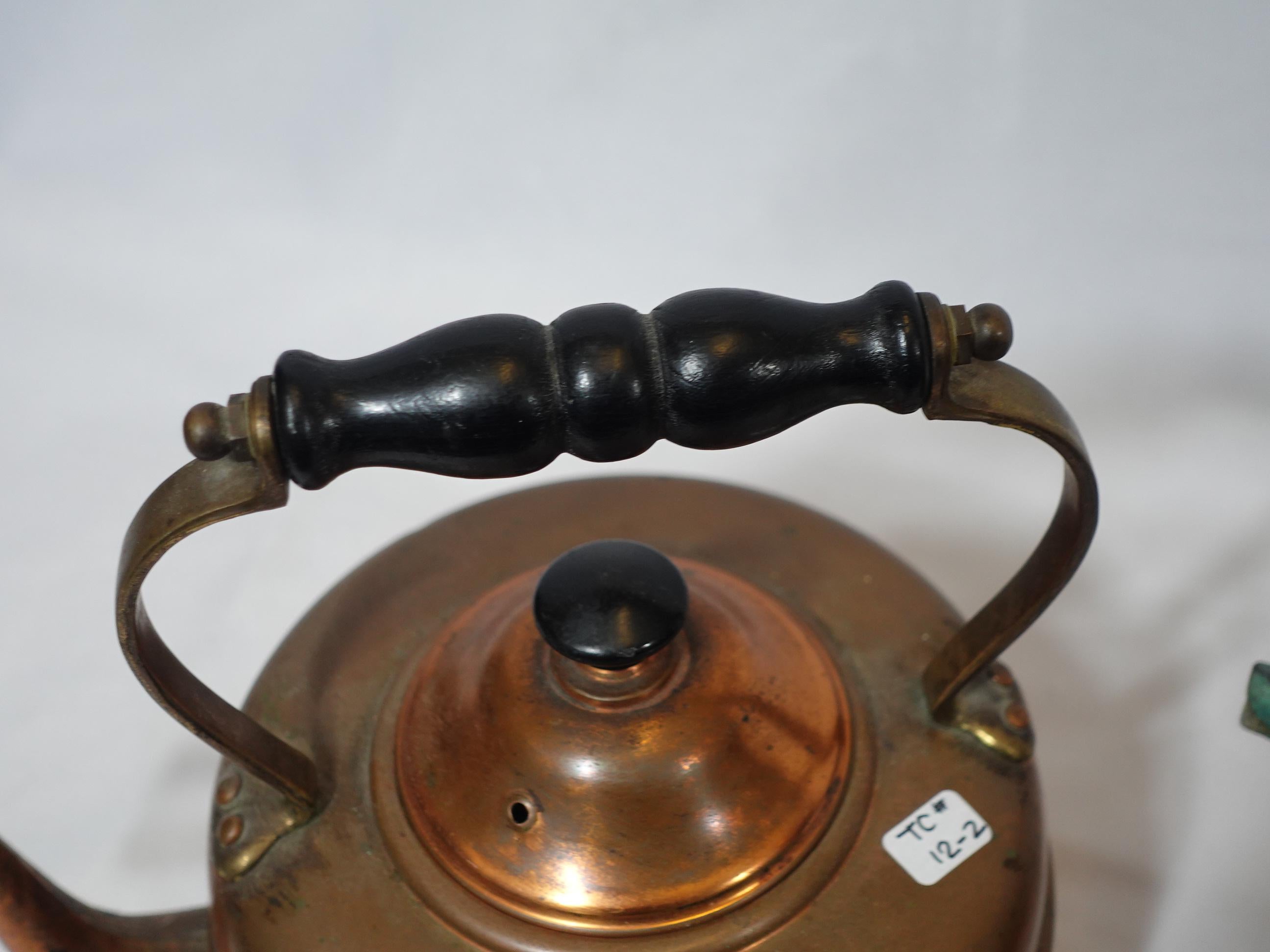 Antique A  Pair English Copper Tea Kettles, TC#12-1 & 2 In Good Condition For Sale In Norton, MA