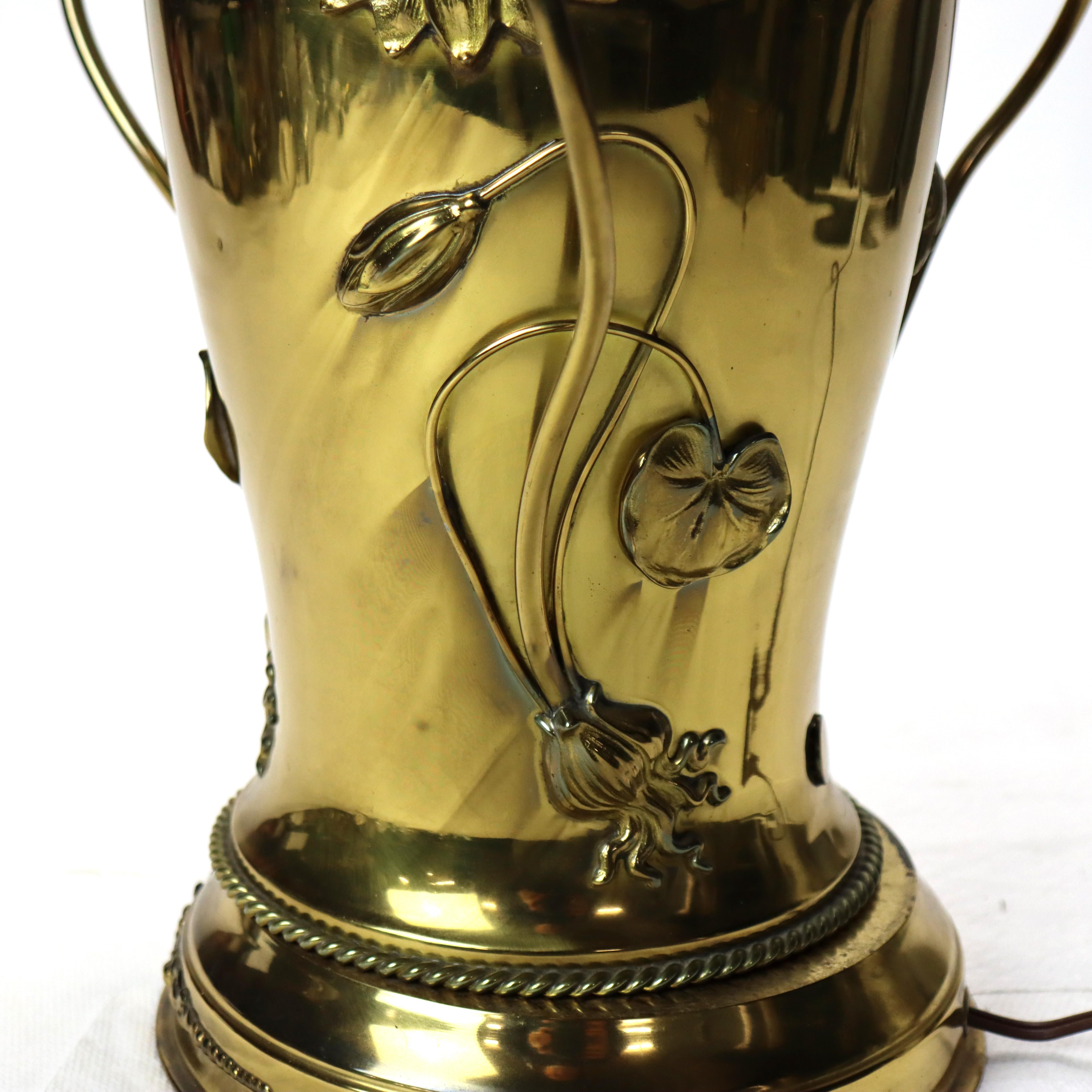 Ancienne lampe de bureau ABCO Rochester Gone with the Wind en laiton gaufré à fleurs C1880 en vente 5