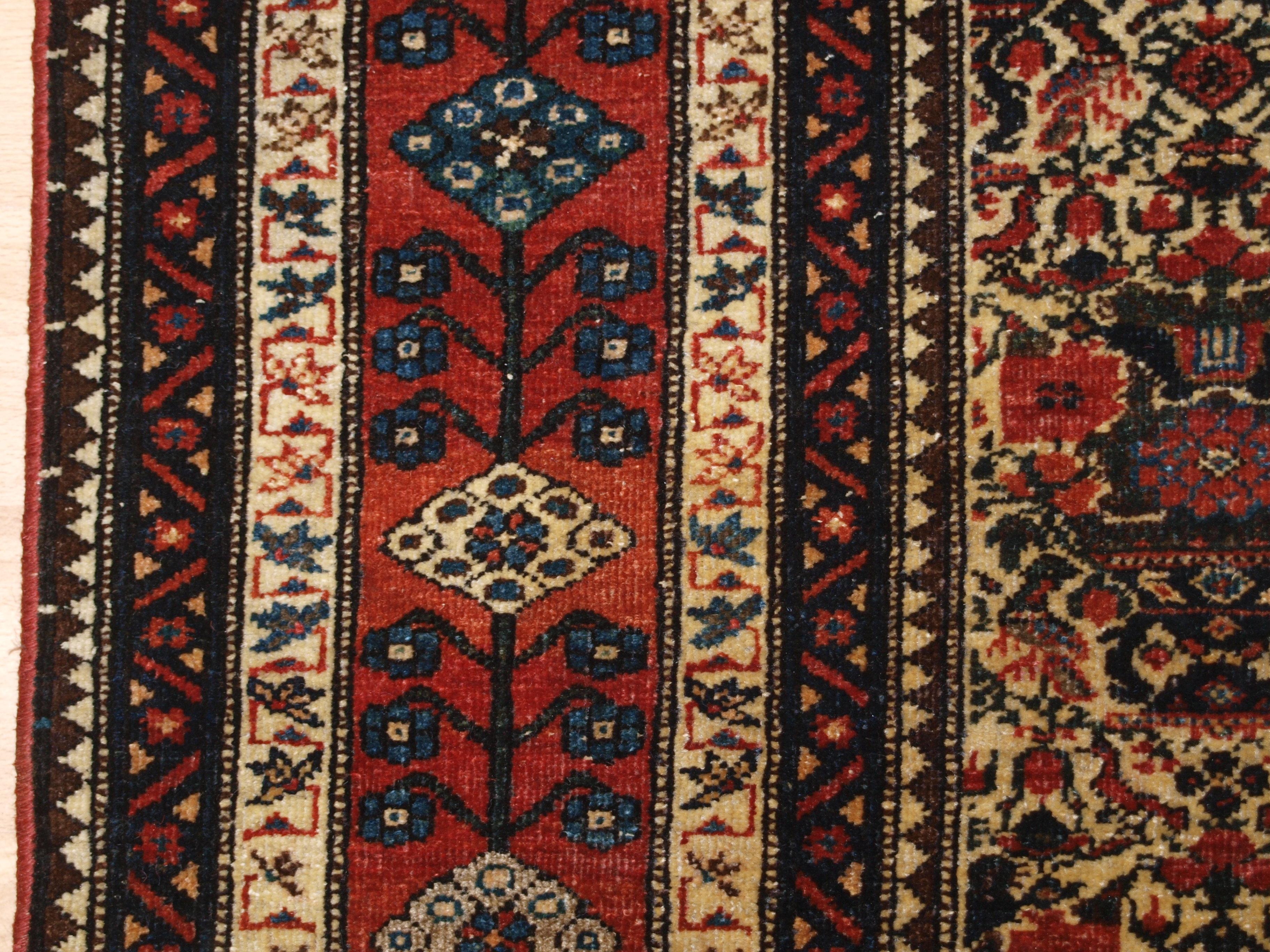 Antique Abedeh Rug with Zili Sultan Design, circa 1900 For Sale 3