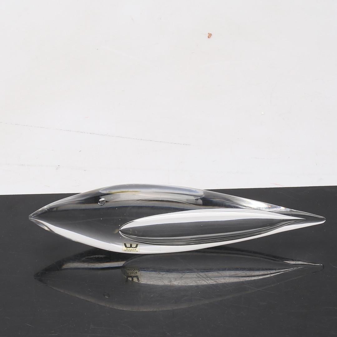 Antique Abstract Fish Crystal VICKE LINDSTRAND Sculpture, Minimal Glass, Kosta In Excellent Condition For Sale In Wembley, GB