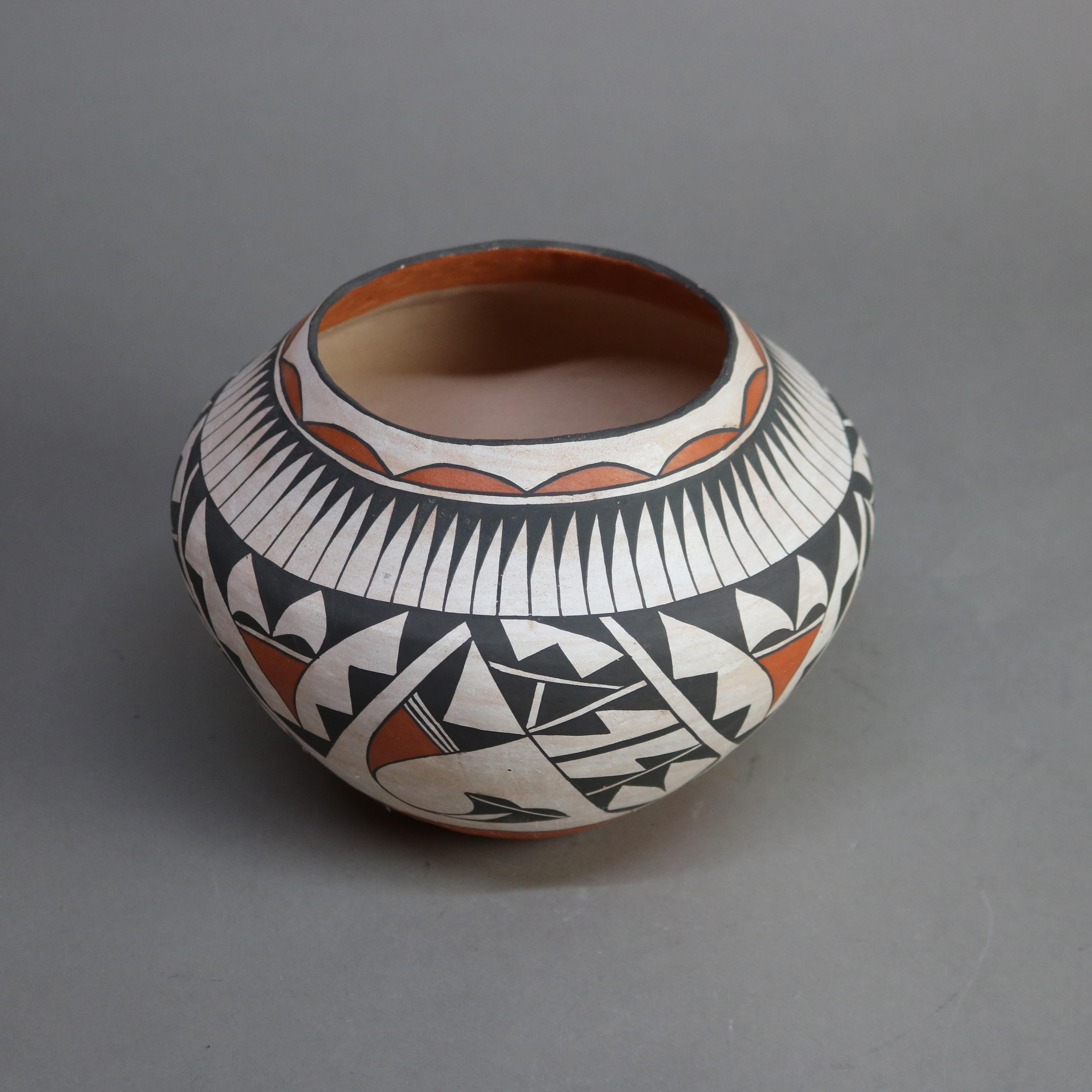 Antique Acoma Southwestern Native American Pottery Bowl, Artist Signed, C1930

Measures - 7.5