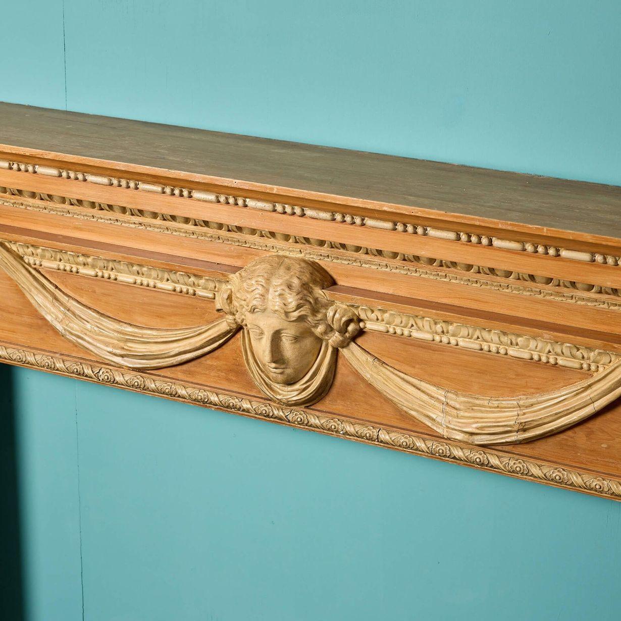 Antike Adam-Stil Kiefer & Gesso Feuer Mantel (Georgian) im Angebot