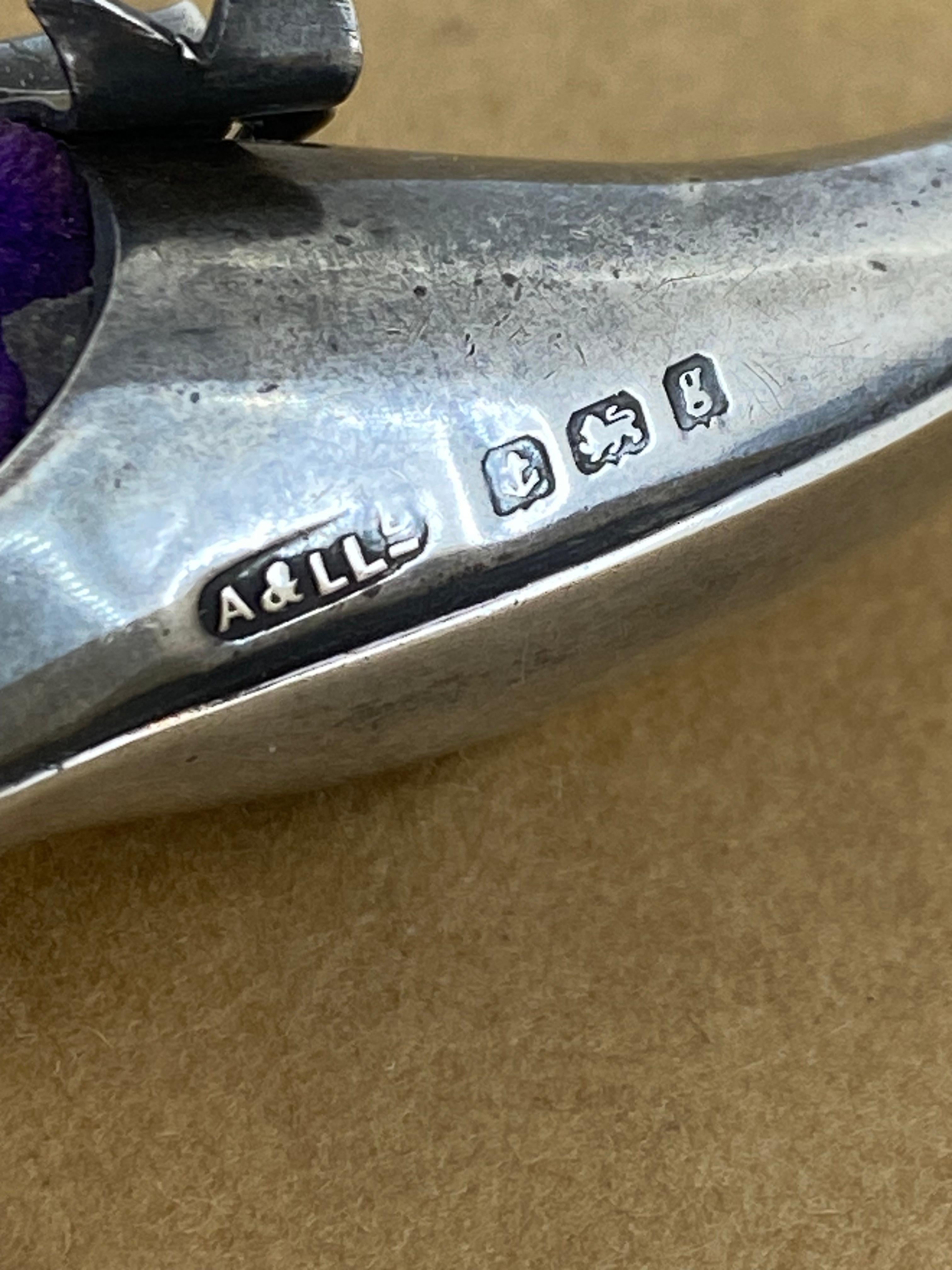 Antikes Adie & Lovekin Ltd Birmingham c1906 Silbernes Ballroom-Schuh-Anstecknadelkissen aus Silber im Zustand „Hervorragend“ im Angebot in MELBOURNE, AU