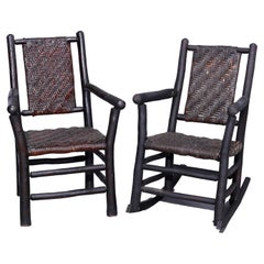 Anciennes chaises et rocker Adirondack en vieux pacanier et roseau de style pacanier, vers 1920