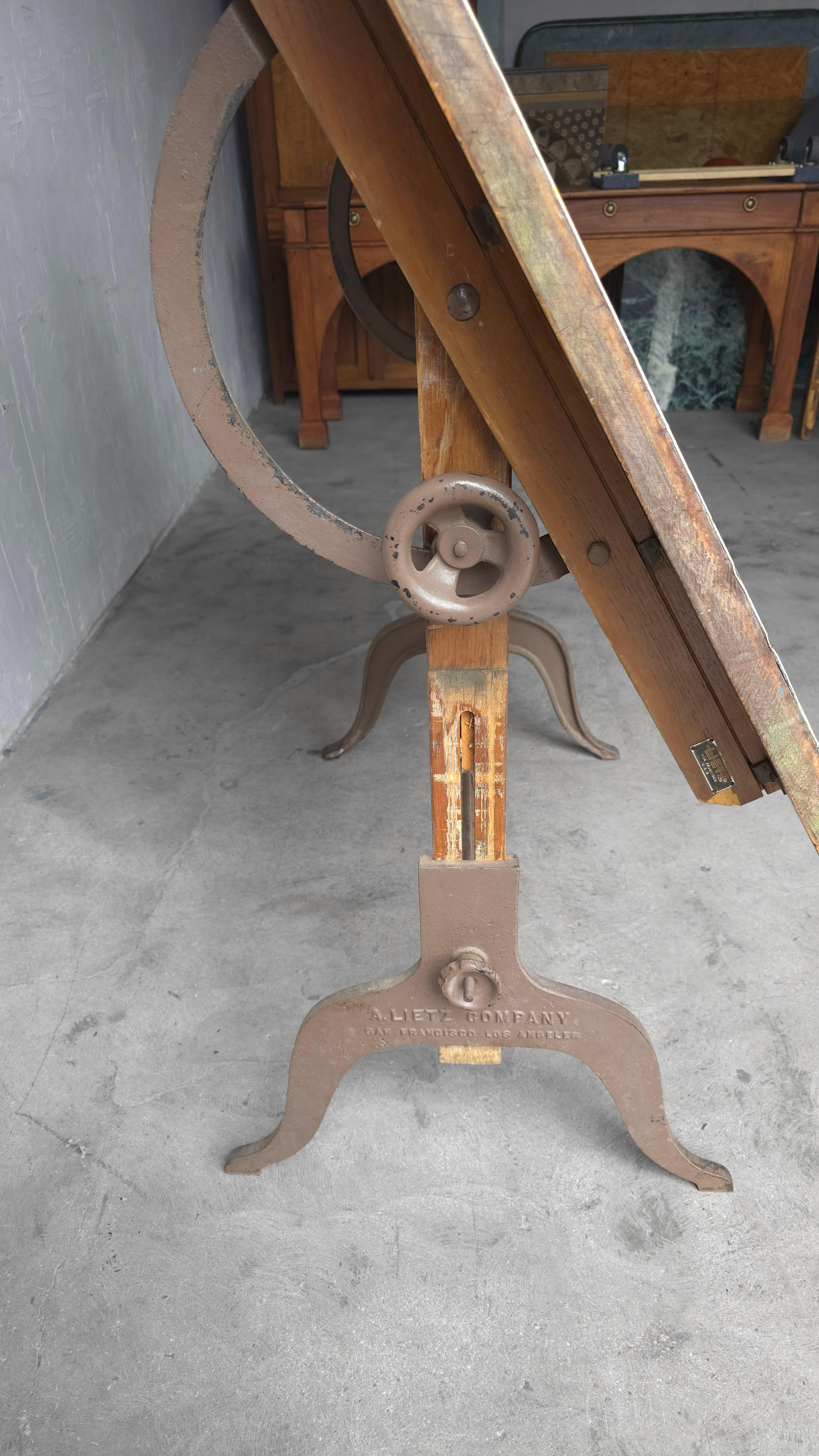 Antique Adjustable Architect or Artist Drafting or Drawing Table For Sale 5