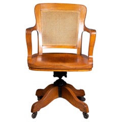 Antique Adjustable Milwaukee Chair Company Swivel Office Chair, circa 1910-1940