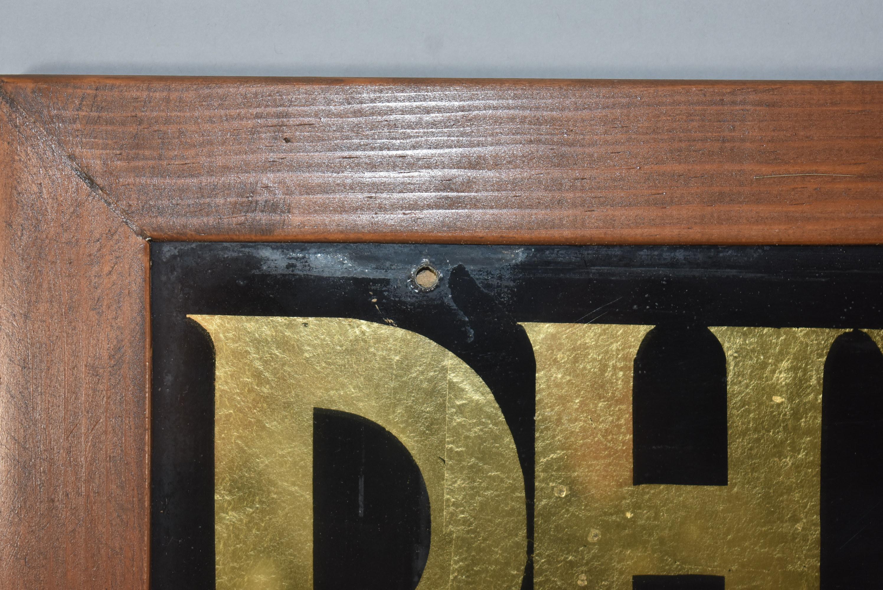 Antique Advertising Sign Physician Surgeon Reverse Paint Glass, Black/Gold Leaf In Good Condition In Toledo, OH