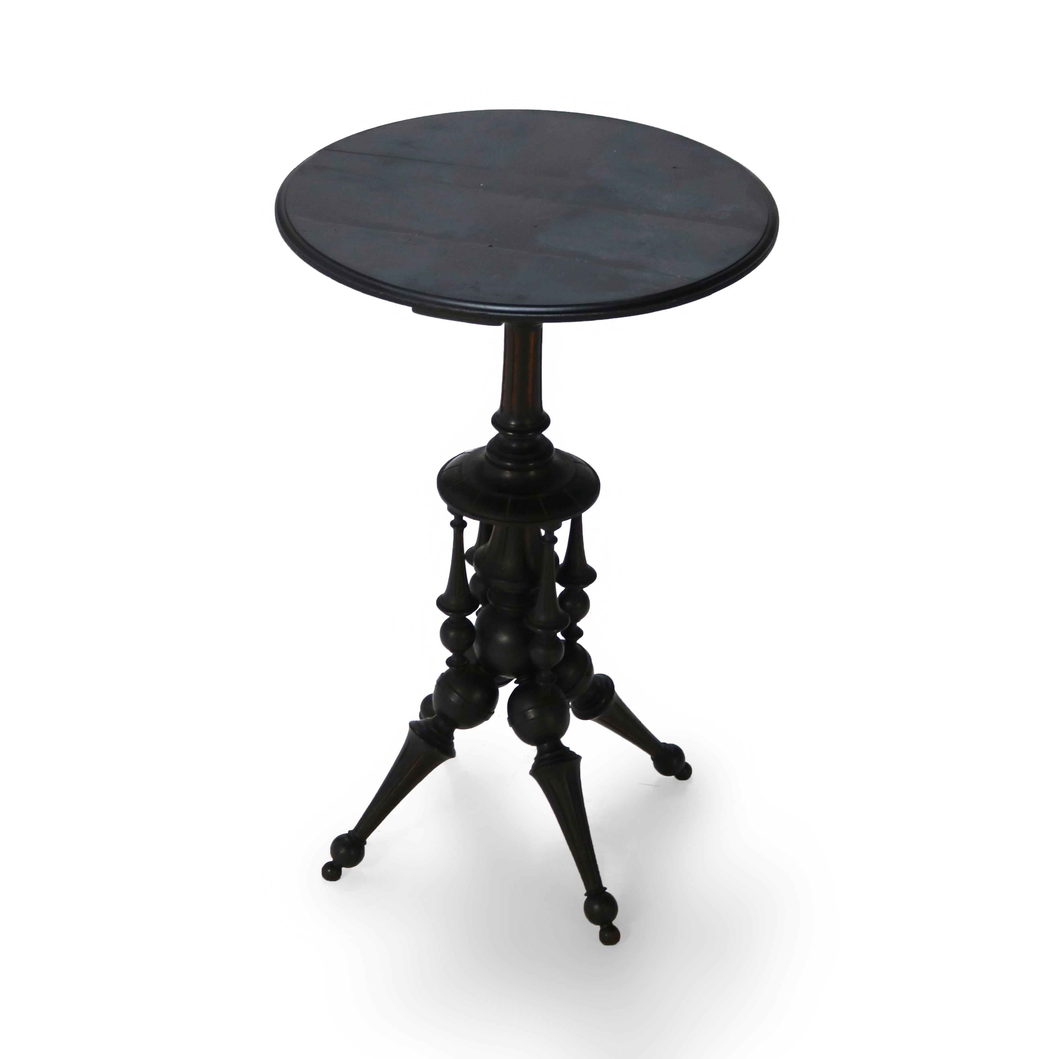***Reduced In-House Delivery Rates - Click on “Ask Seller” to Request a Quote***

Antique Aesthetic Carved Parcel Gilt & Ebonized Fern Stand C1870

Measures- 28.25