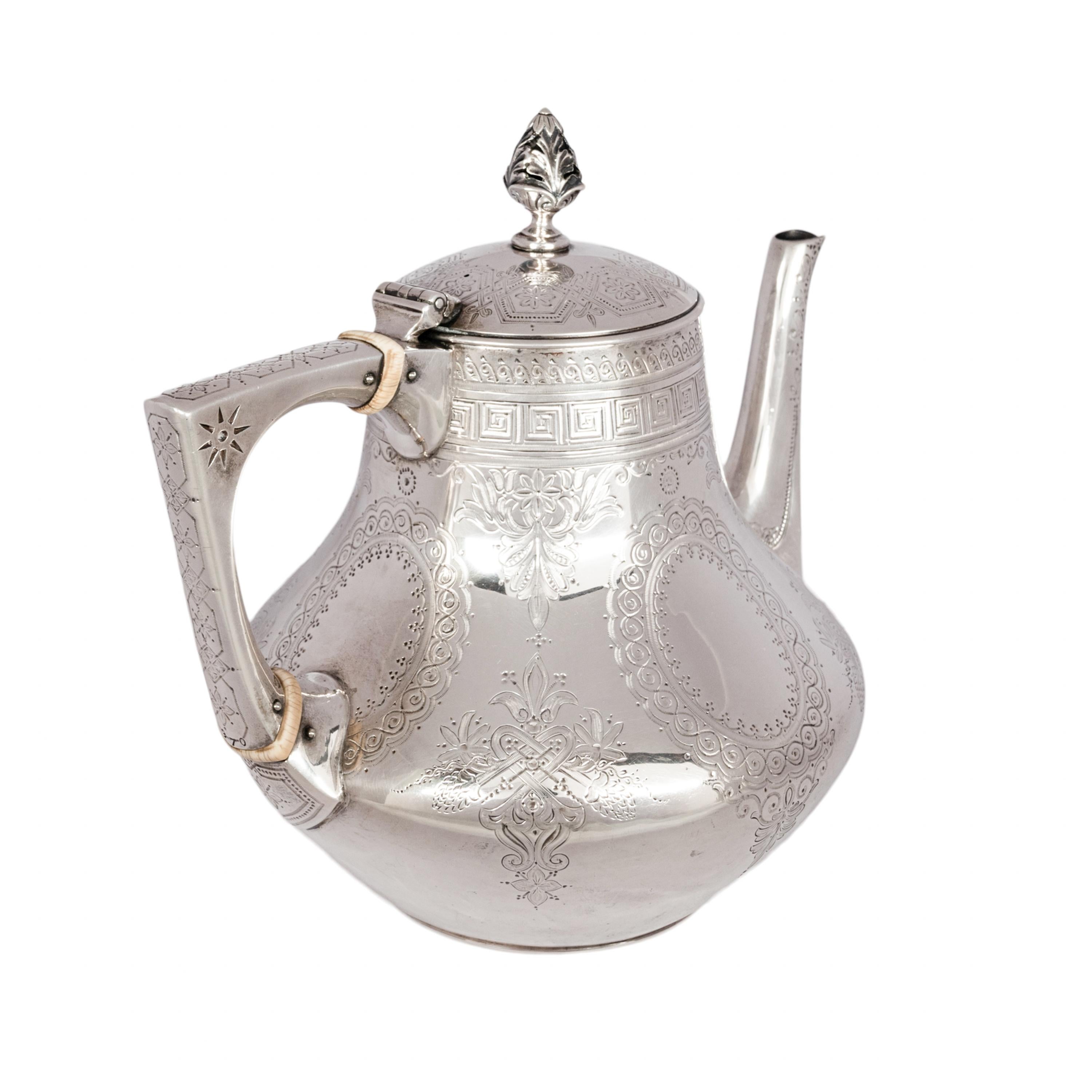 Antique Aesthetic Movement Sterling Silver Tea Set Barnard Brothers London 1878 For Sale 2