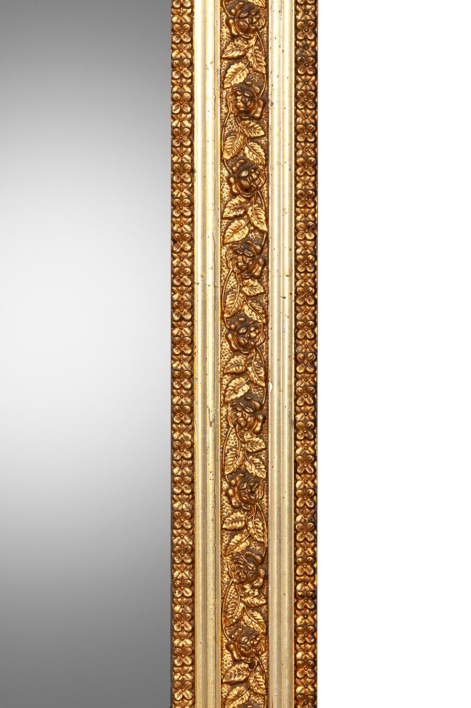 Antique Aesthetic Movement  Multi Toned Gilt Framed Mirror In Good Condition For Sale In Malibu, CA