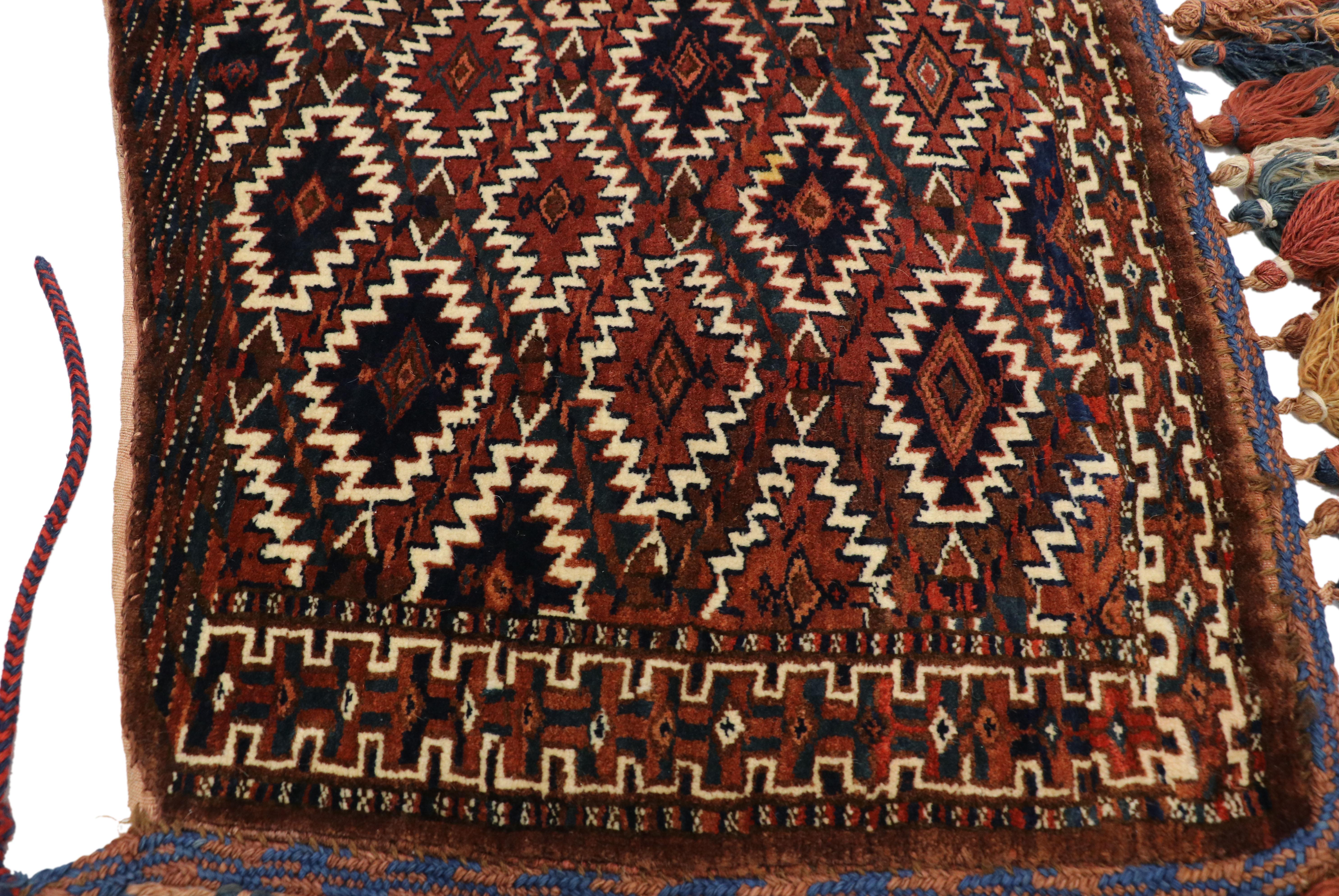 Antike antike afghanische Kamelien Trapierung, Yomut Turkmen Wandbehang, Stammestextilien (Afghanisch) im Angebot