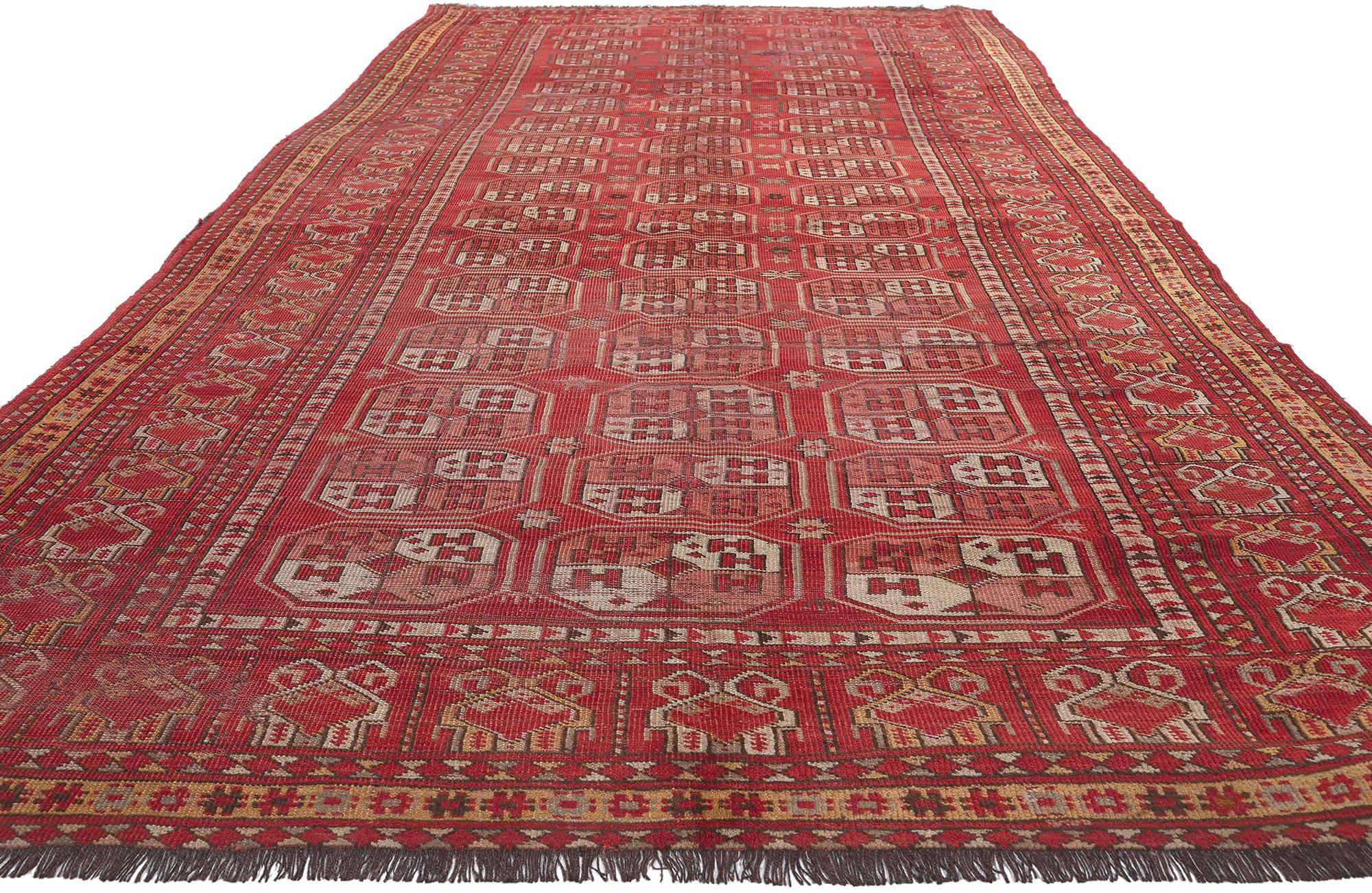 Antiker afghanischer Ersari-Teppich, Nomaden-Charm auf Maximalismus (Stammeskunst) im Angebot