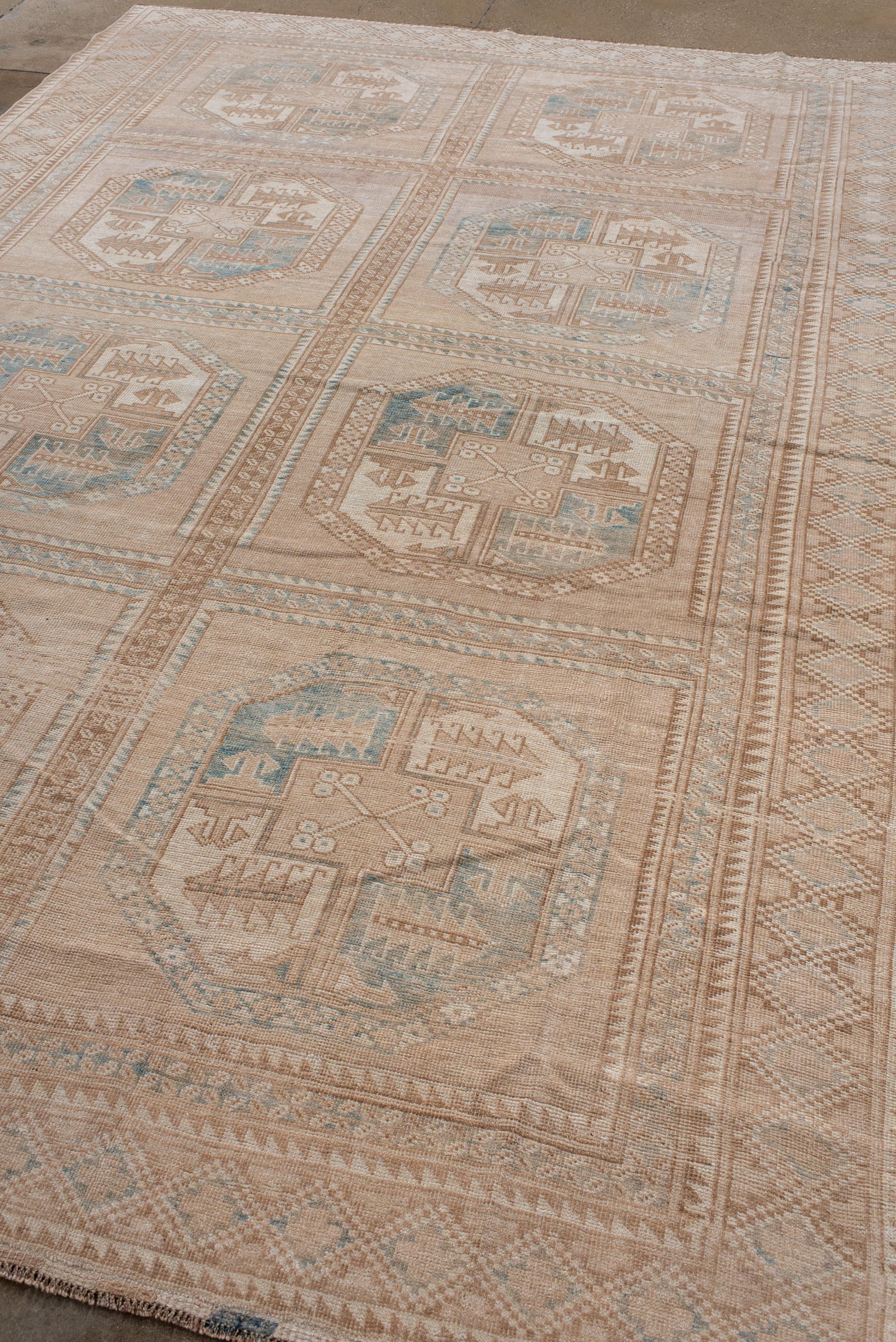 Antiker afghanischer Ersari-Teppich mit erdfarbener Palette (Afghanisch) im Angebot