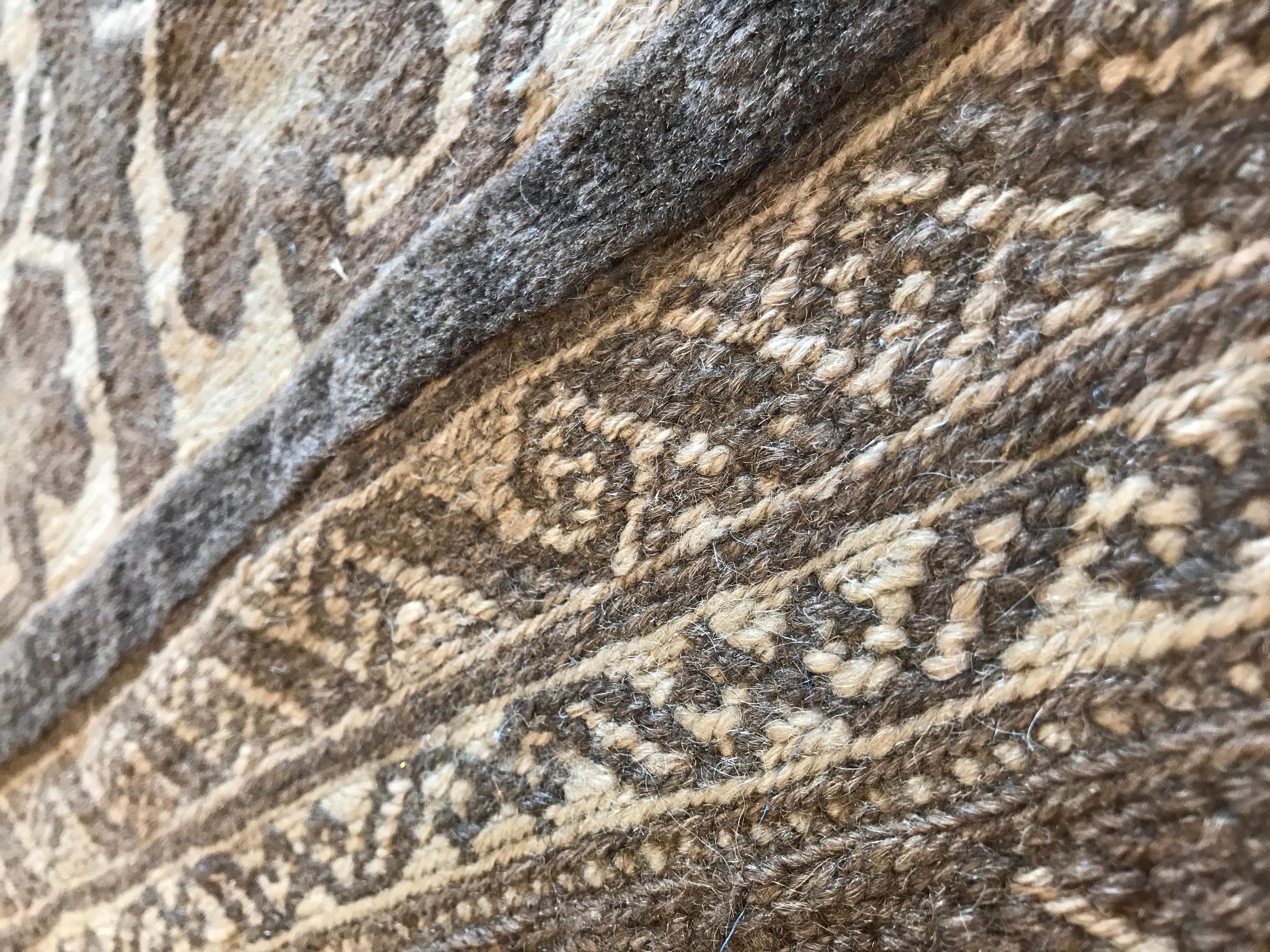 Antiker afghanischer Teppich  (Afghanisch) im Angebot