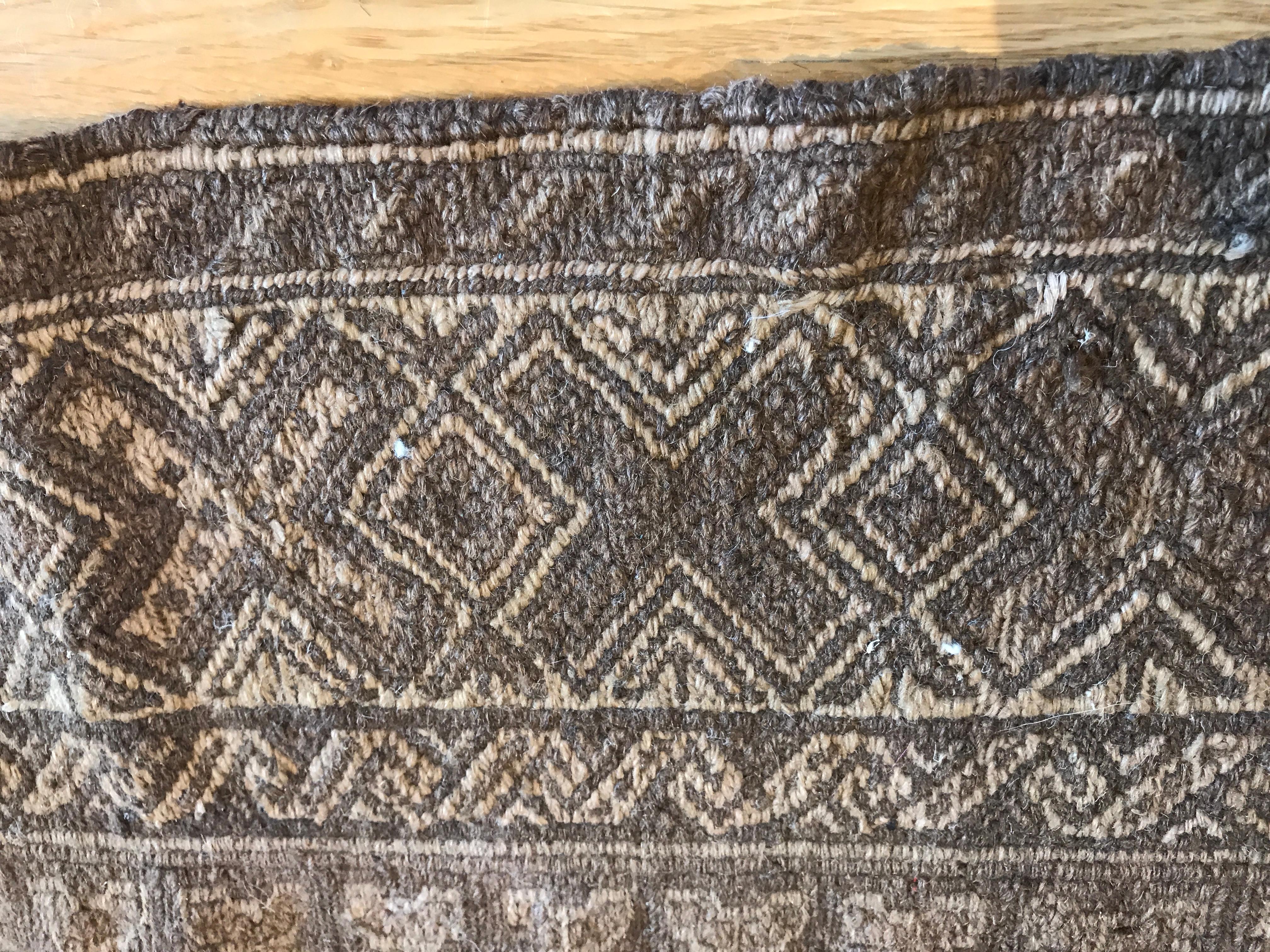 Antiker afghanischer Teppich  im Angebot 1