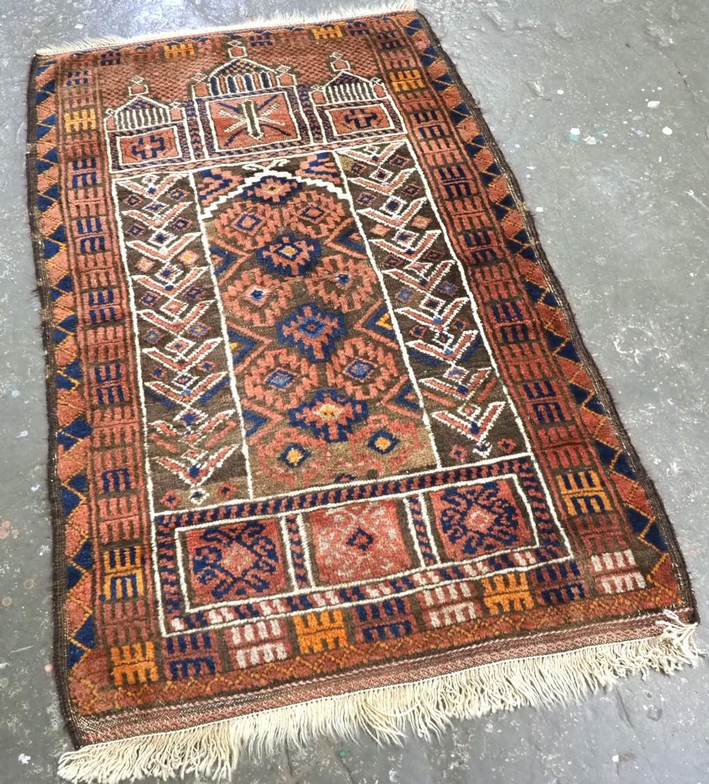Antique Afghan Sistan Baluch 'Seh (Three) Mihrab' prayer rug
Circa 1900

This is a good example of a seh-mihrab (three mihrab) prayer rug by the Taimani Baluch, the rug is well drawn and has wonderful soft colour palette The Taimani Baluch were semi