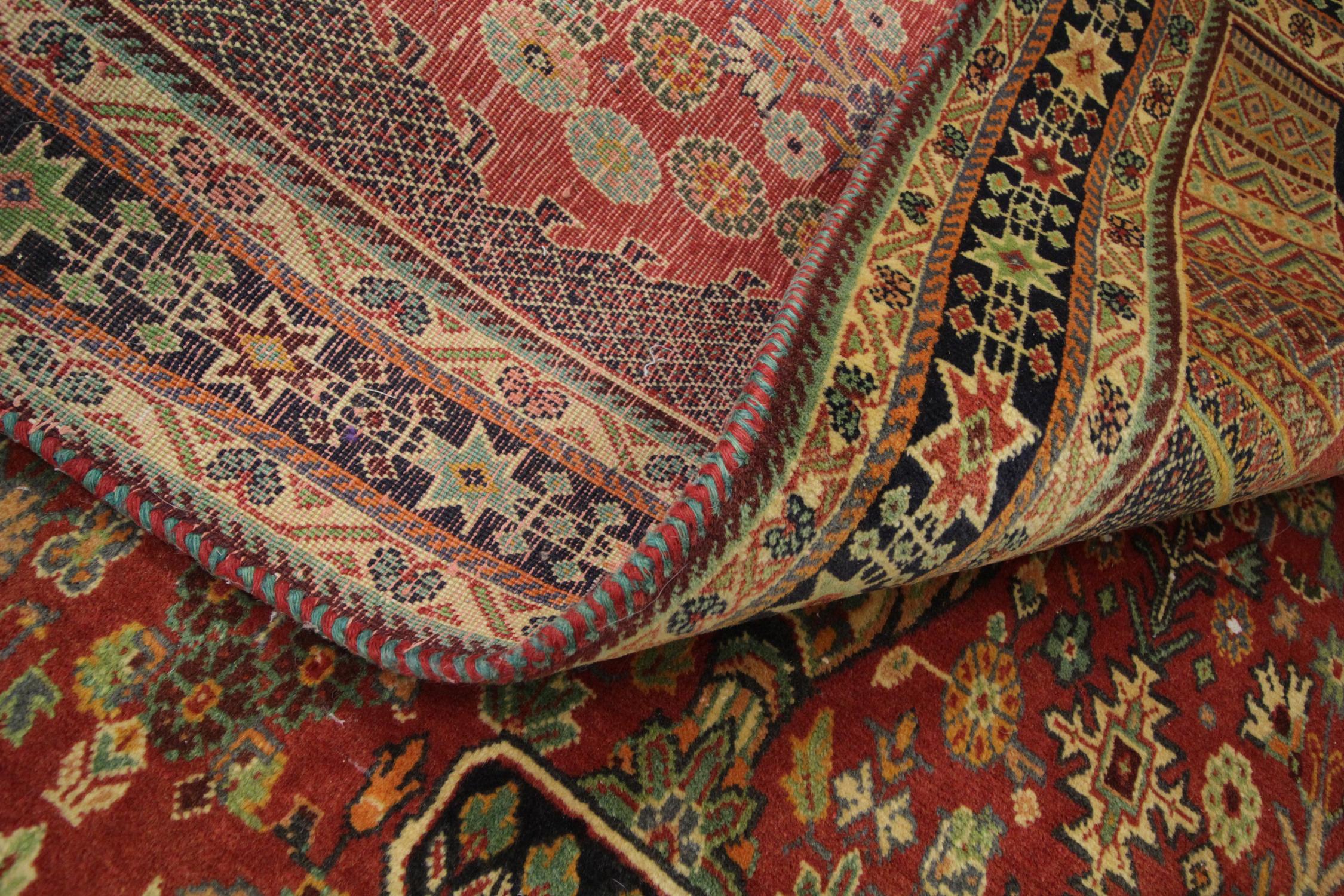 Matériaux organiques Tapis tribal afghan ancien, 1930, grand tapis de salon en laine rouge moutarde en vente