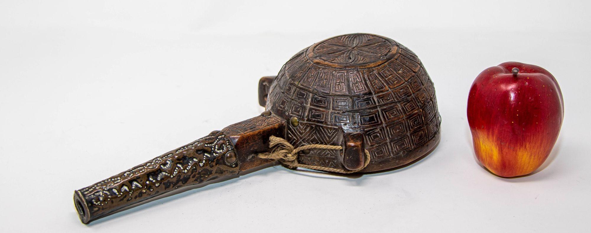 Antigua Petaca Africana Marroquí Tribal de Madera S. XIX en venta 6