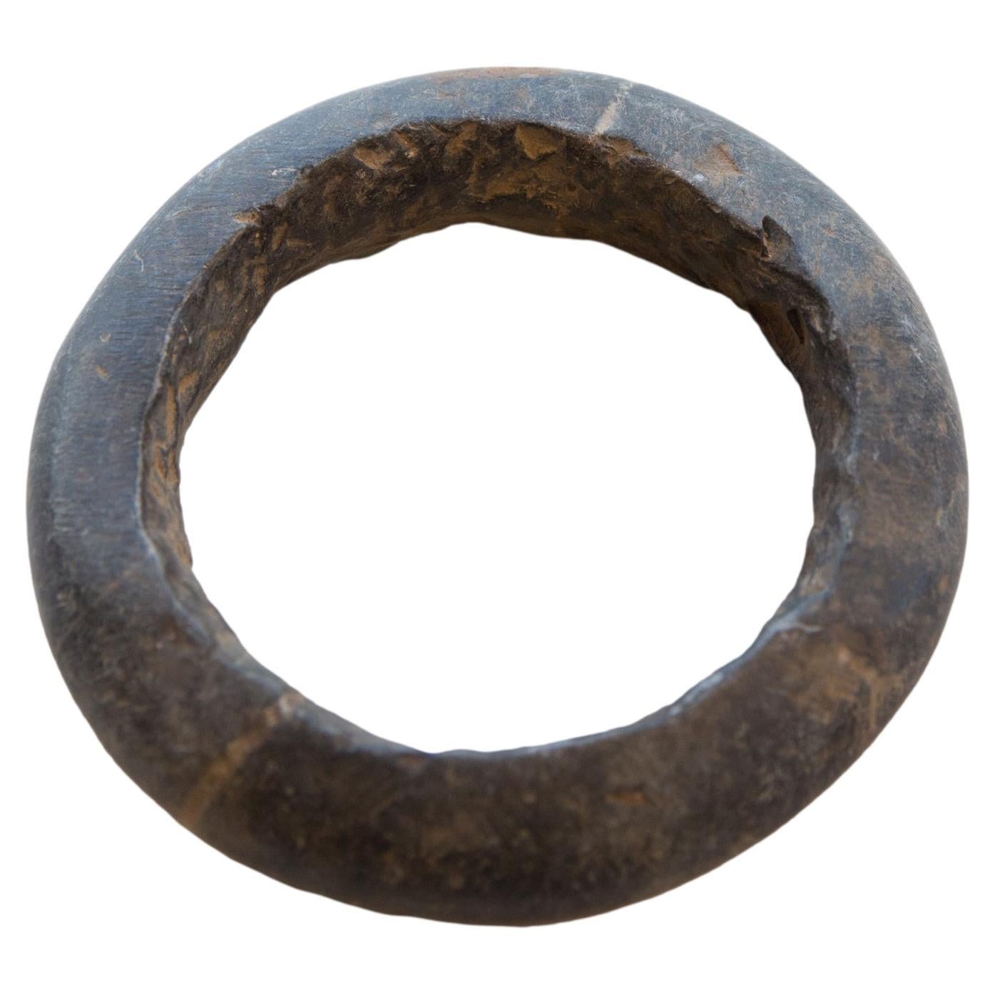 Bracelet africain ancien en marbre de l'époque néolithique