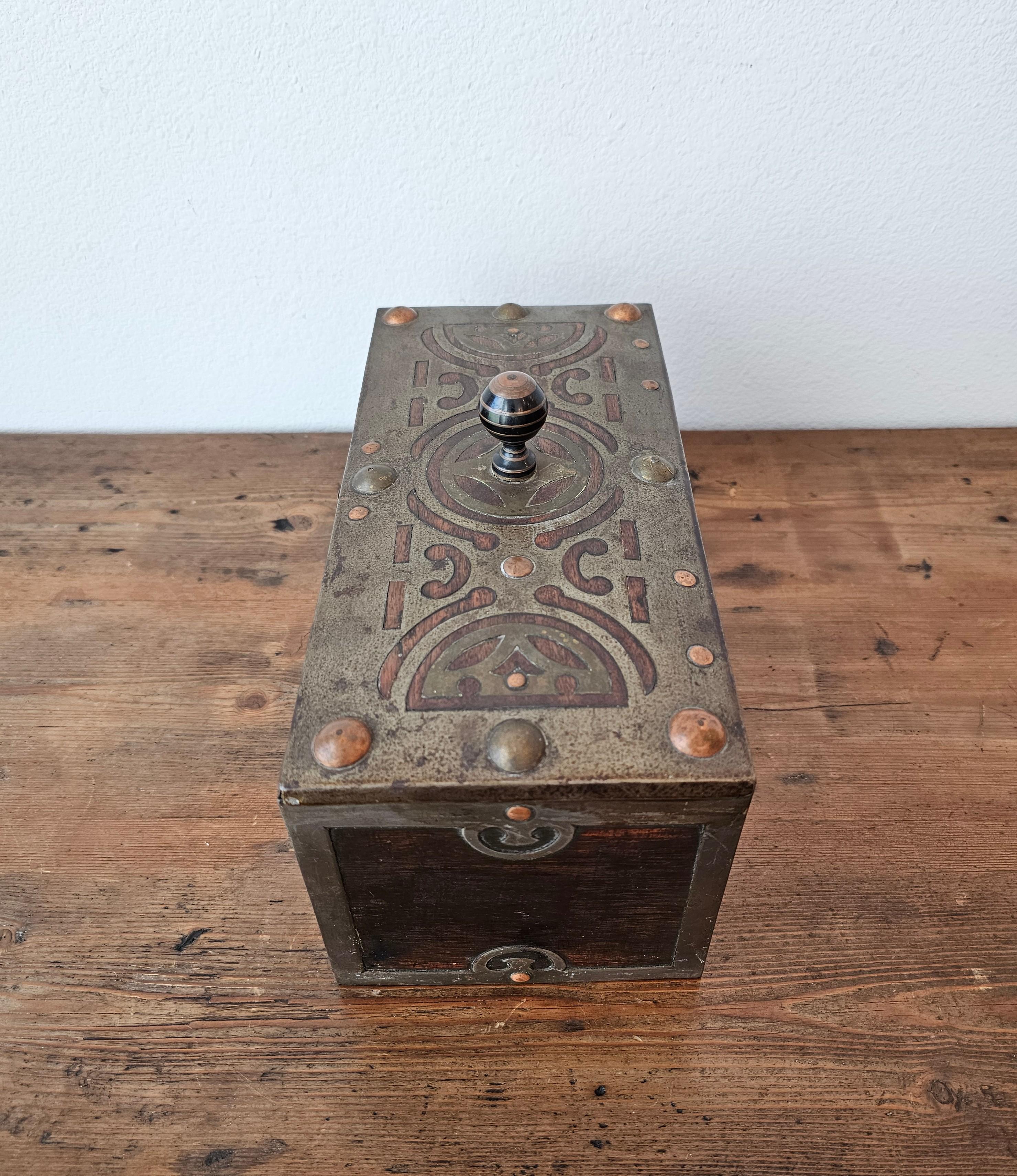 Antique African Tuareg Mauritania Mixed Metal Mounted Wood Table Box 8