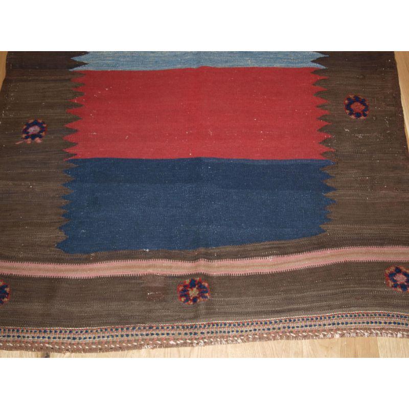 Antique Afshar Kilim Sofreh with Bold Design and Colour, circa 1900/20 In Excellent Condition For Sale In Moreton-In-Marsh, GB