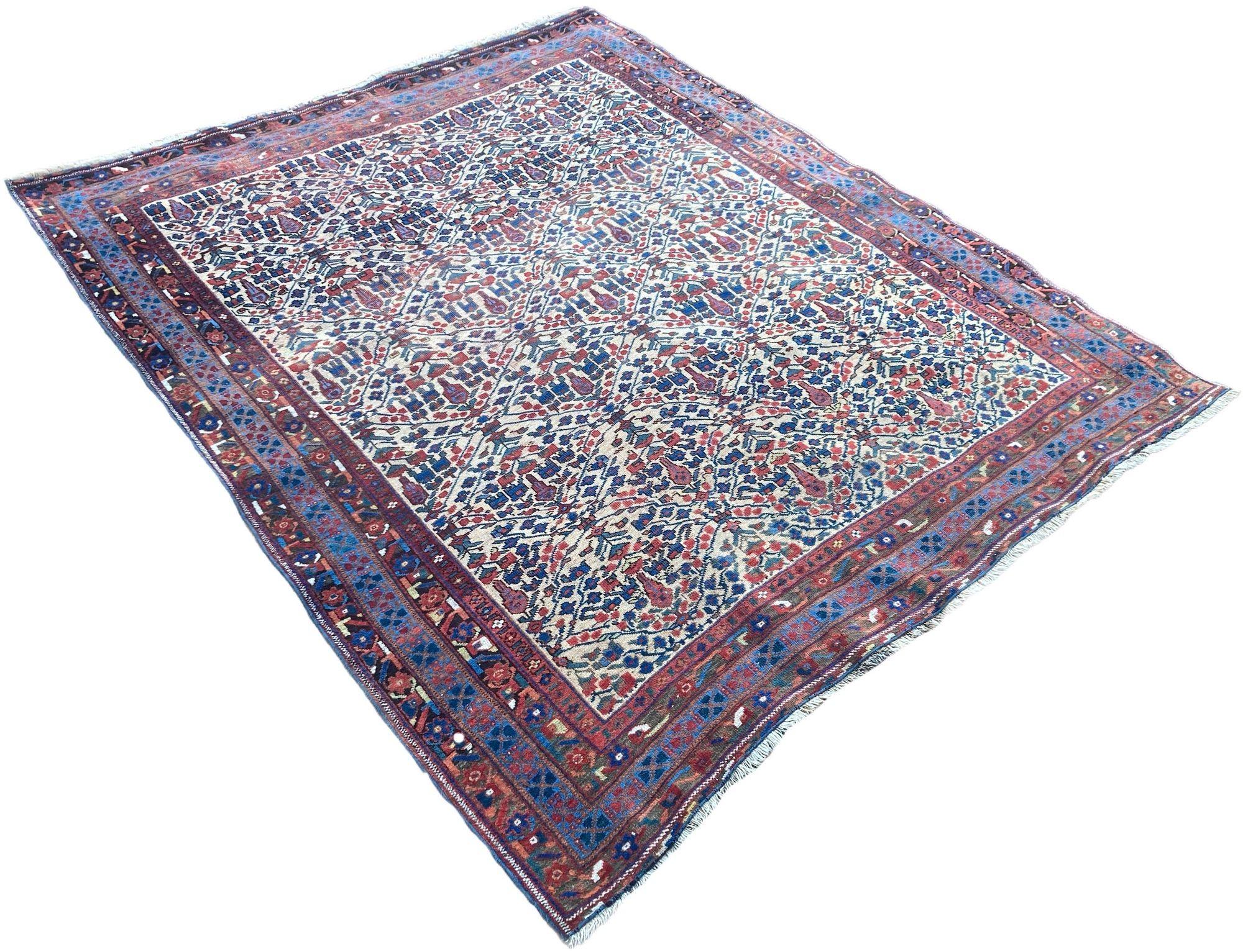 Antique Afshar Rug 1.90m x 1.56m In Good Condition For Sale In St. Albans, GB