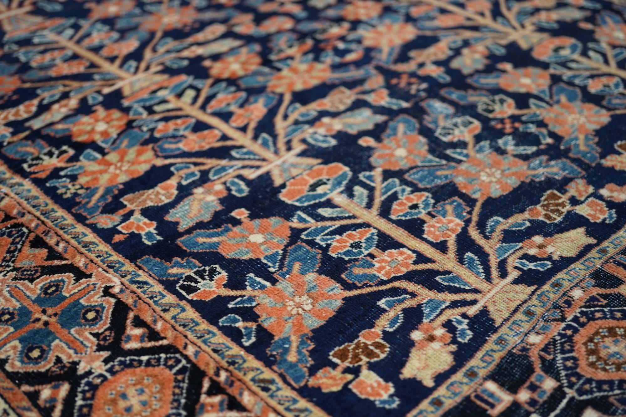 Antiker Afshar-Teppich 3'11'' x 5'0'' (Wolle) im Angebot