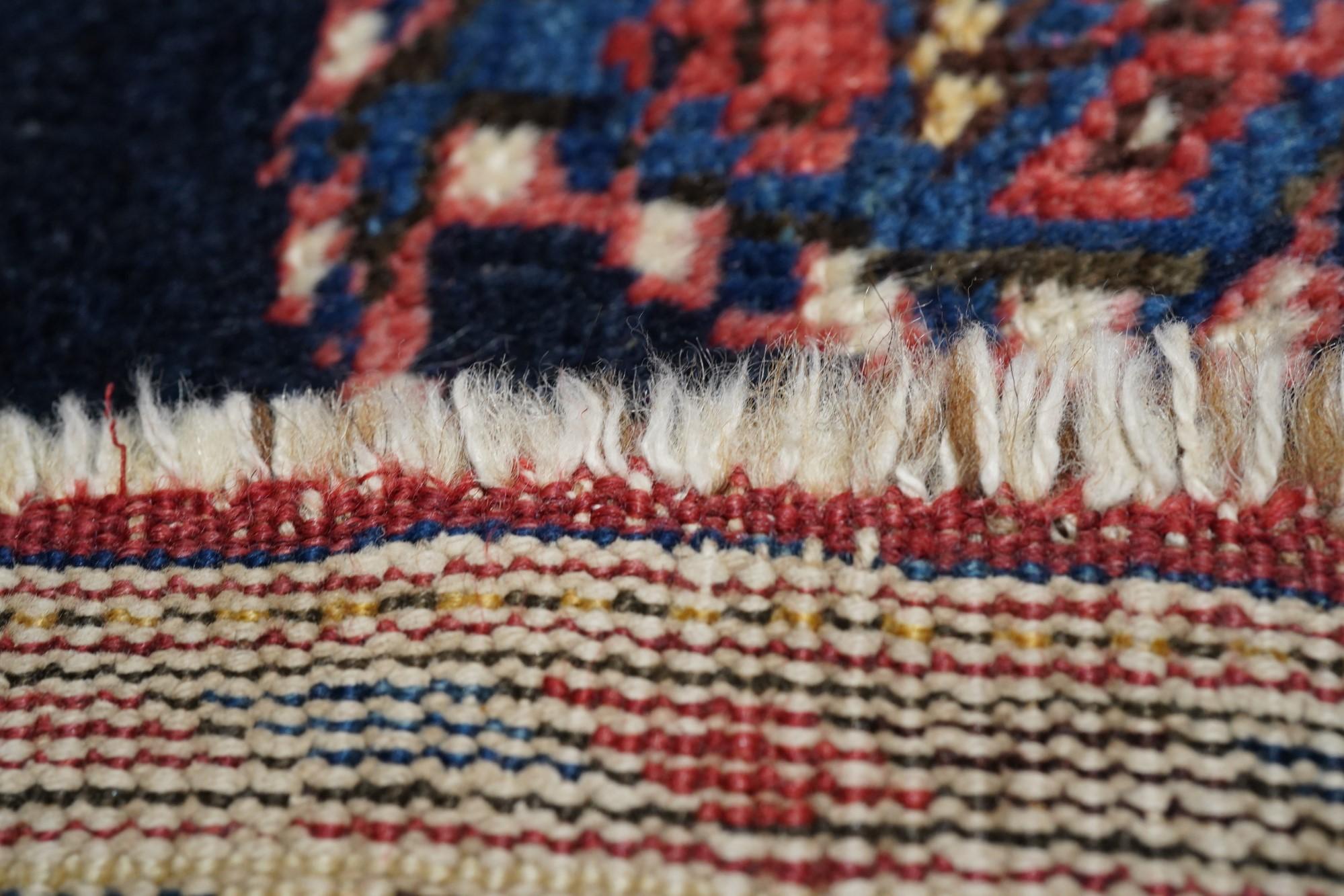Tapis Afshar ancien 3'6'' x 3'10'' en vente 4