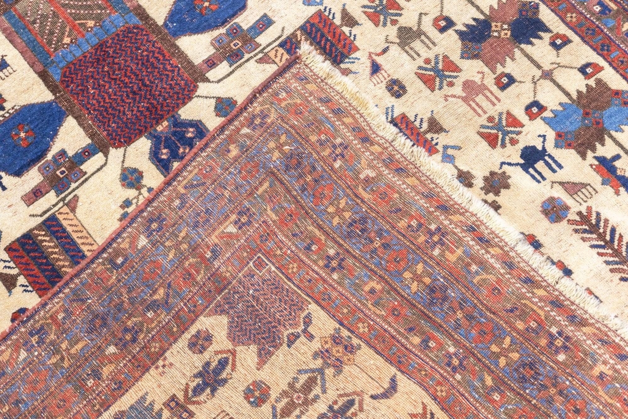 Antiker Afshar-Teppich 4'11'' x 6'1'' im Angebot 5