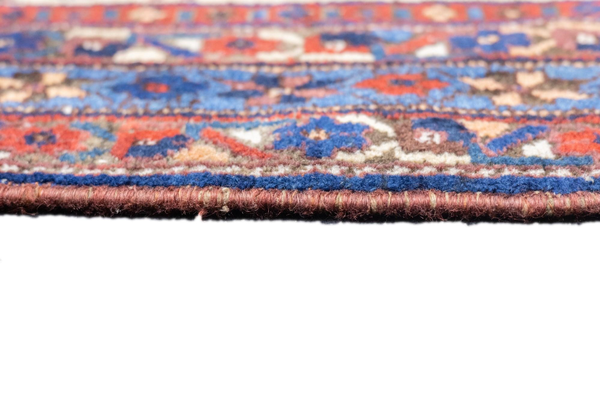 Antiker Afshar-Teppich 4'11'' x 6'1'' (Wolle) im Angebot