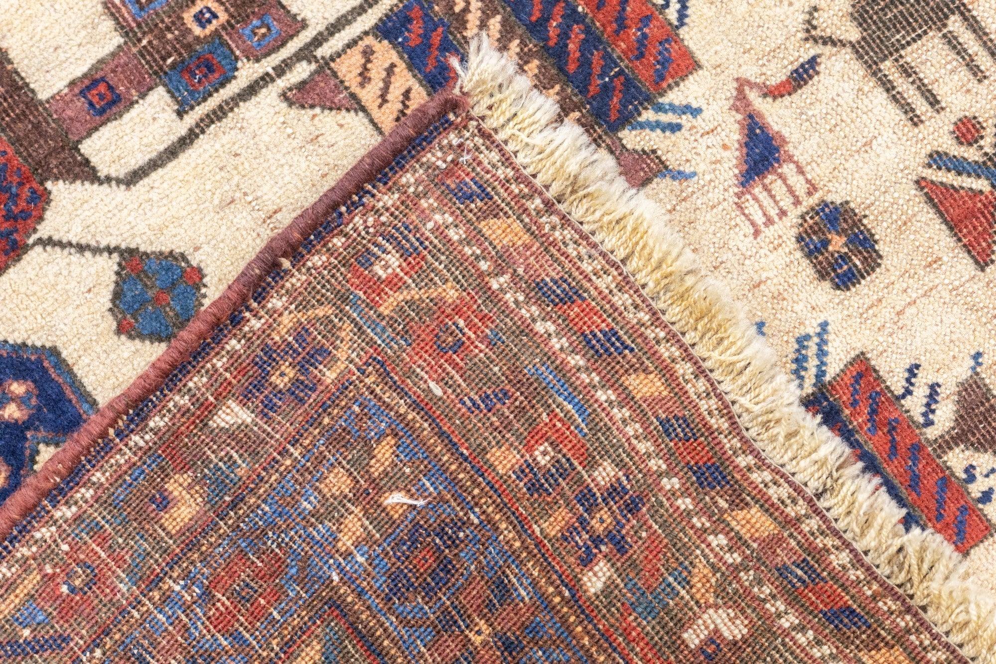 Antiker Afshar-Teppich 4'11'' x 6'1'' im Angebot 6