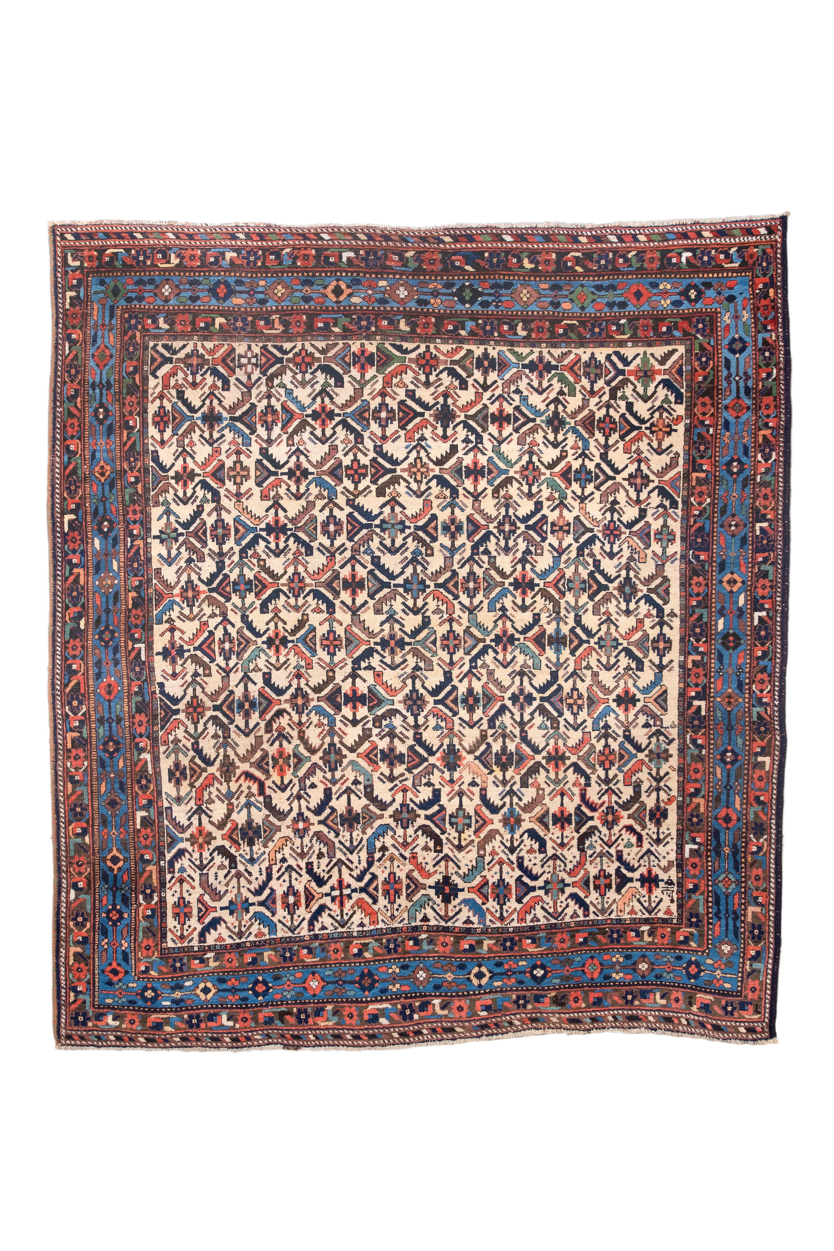 En 1920, les artisans d'Afshar Rugs ont créé un chef-d'œuvre captivant de 4'8