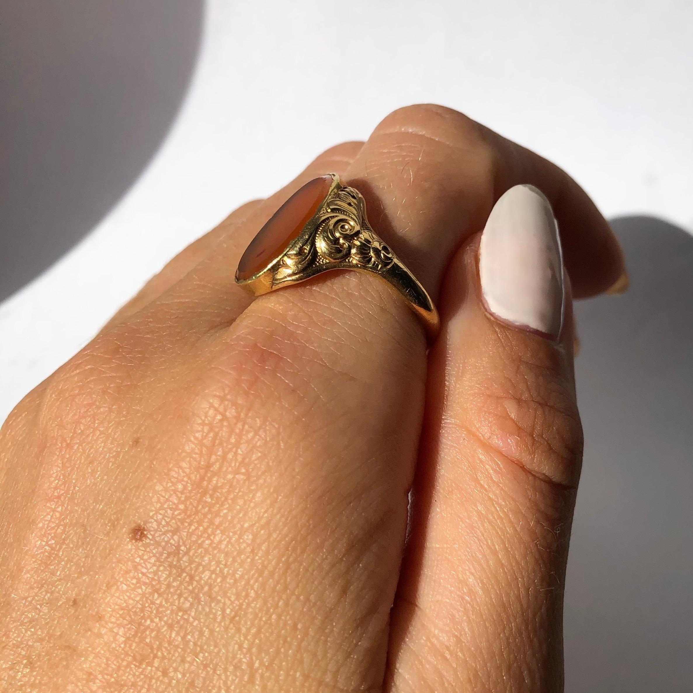 Women's or Men's Antique Agate and 9 Carat Gold Signet Ring