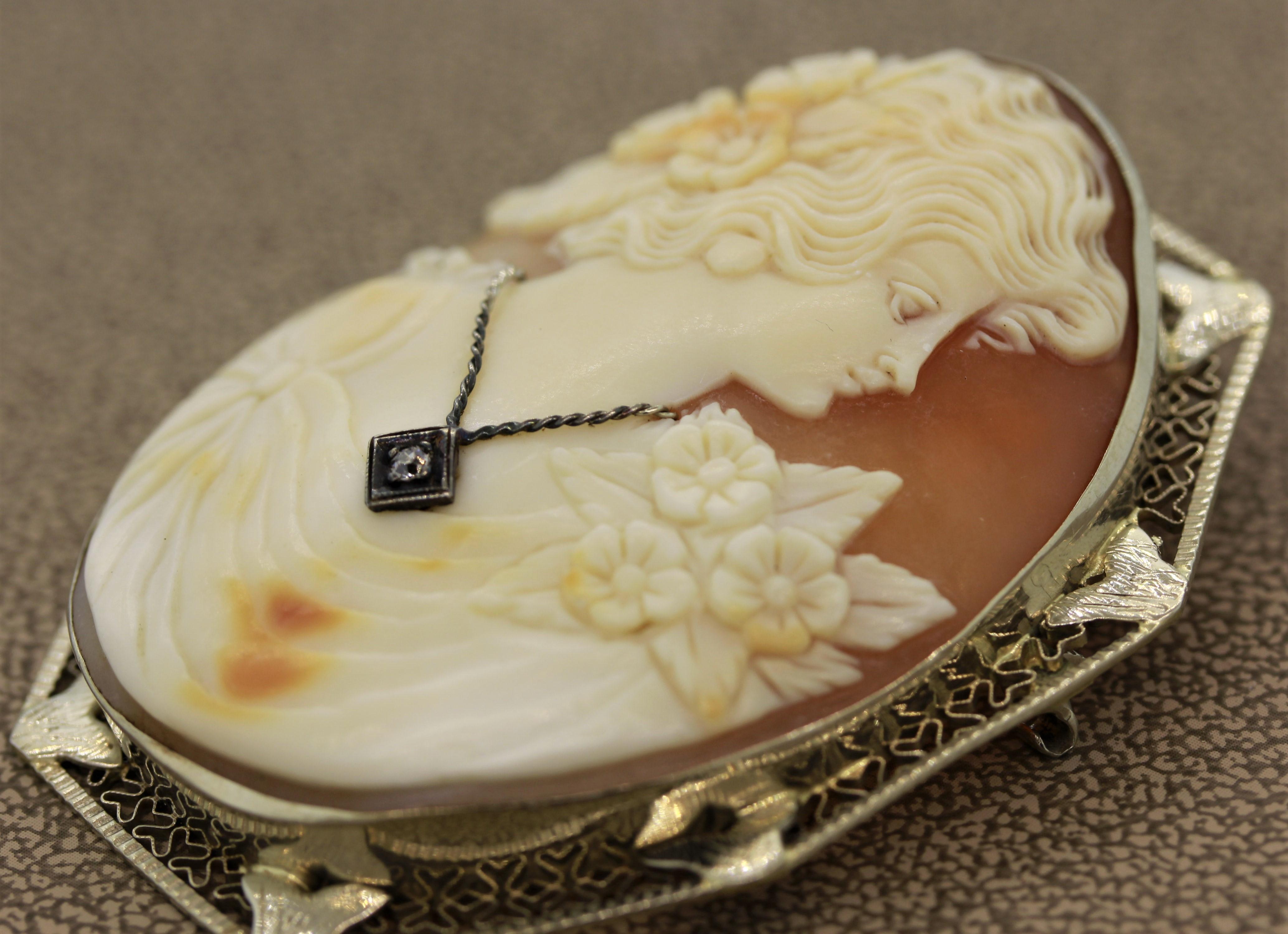 Round Cut Antique Agate Cameo Diamond Gold Pendant-Brooch For Sale