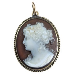 Antique Agate Cameo pendant, 9ct gold, Victorian 