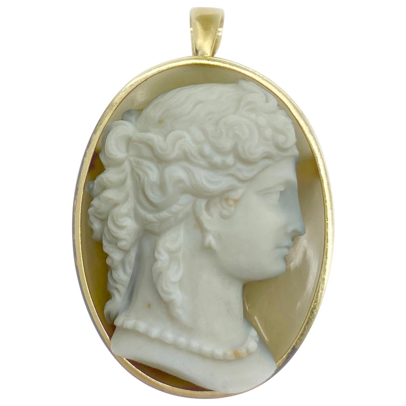 Antique Agate Cameo Pendant Brooch For Sale