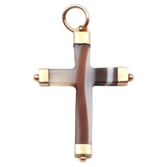 Antique agate cross pendant in 18k gold, Victorian sardonyx agate cross