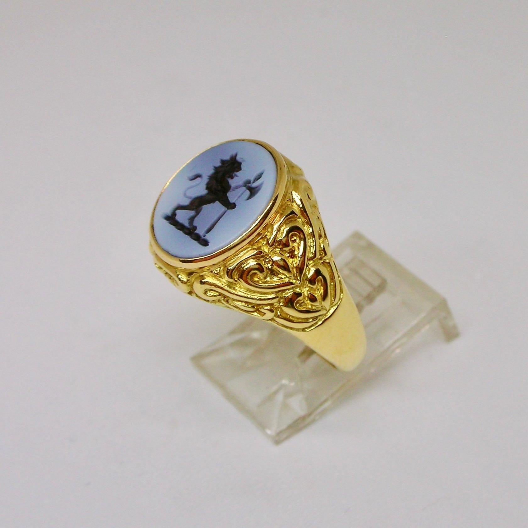 Oval Cut Antique Agate Intaglio Ring Depicting Lion For Sale