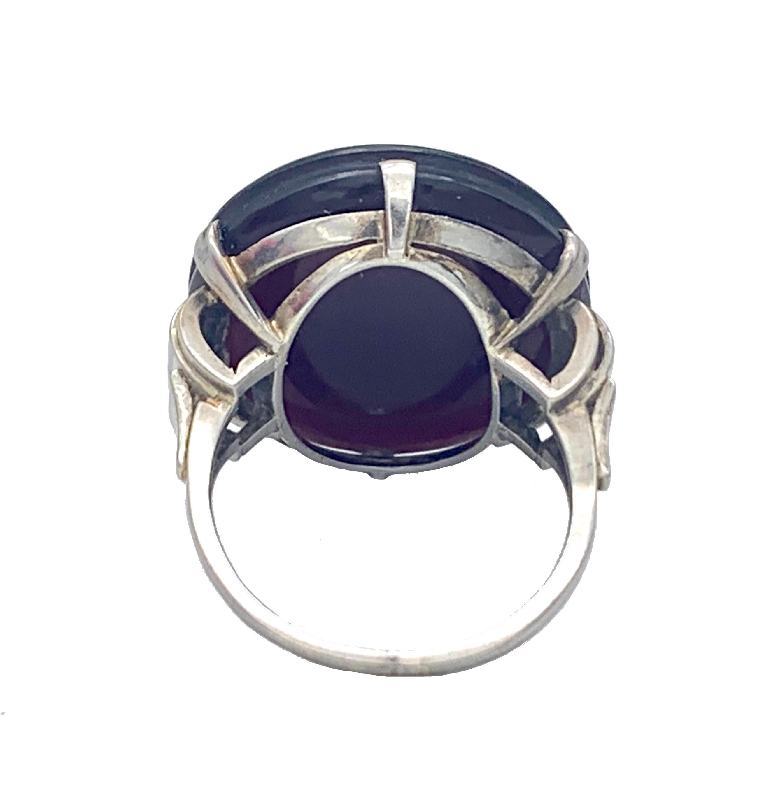 Antique Agate Intaglio Wild Boar in Landscape Art Deco Ring 14 Karat White Gold For Sale 2