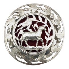 Boîte d'accueil antique Agnus Dei en argent