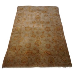 Tapis ancien Agra noué à la main aux teintes d'automne sourds