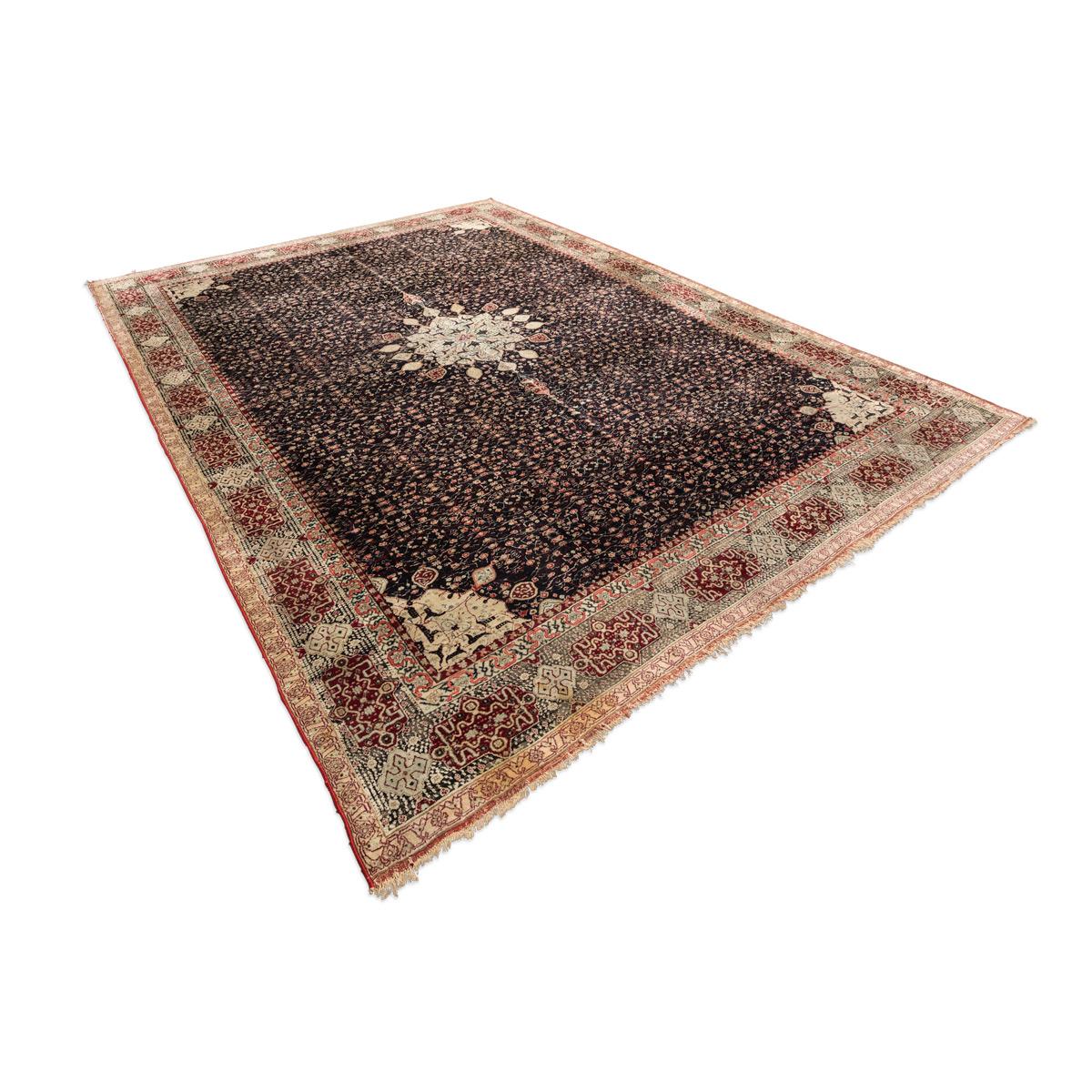 Indian Antique Agra India Wool Rug. Circa. 1930. 3.50 x 2.70 m. For Sale