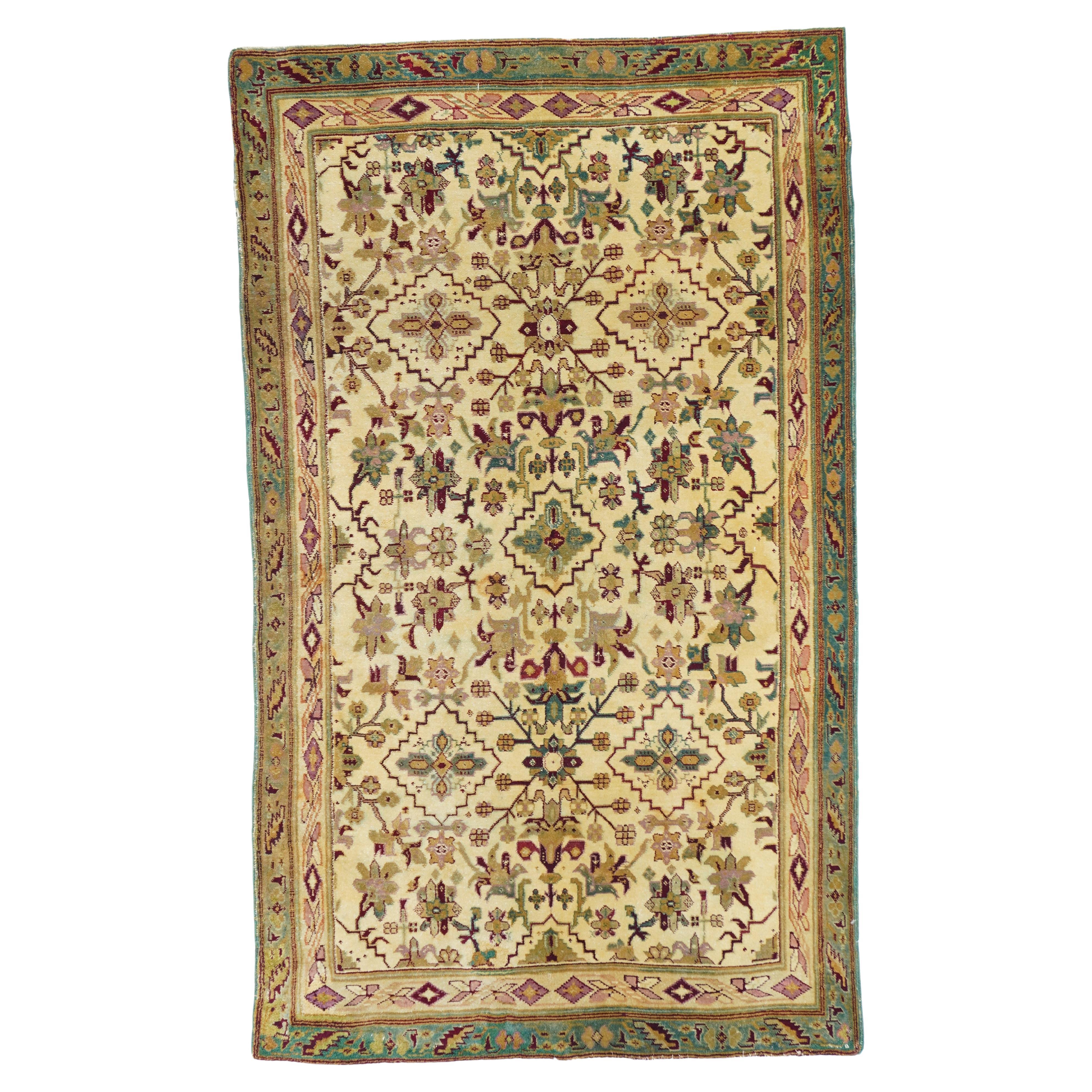 Tappeto antico Agra 4' x 6'9'' in vendita