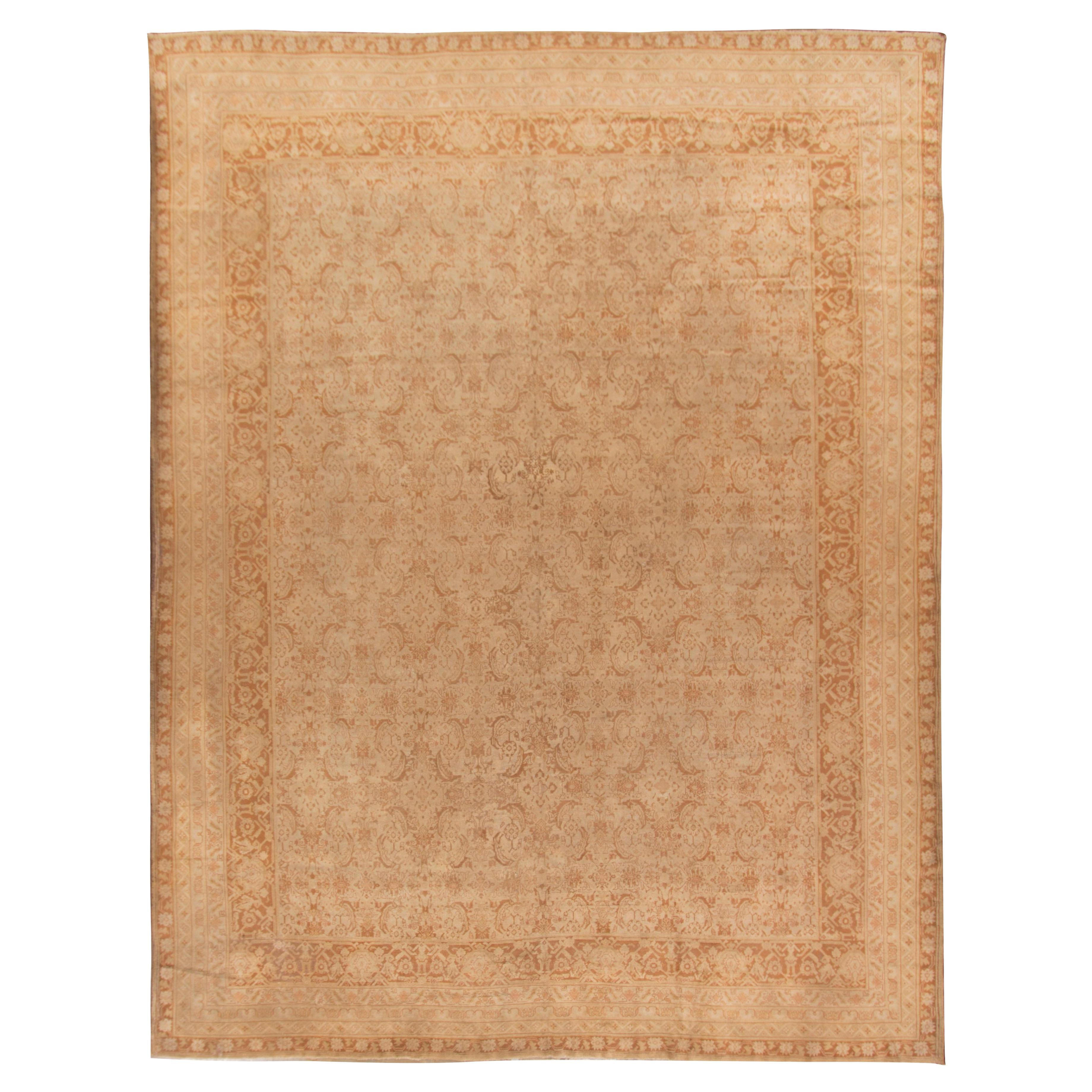 Tapis Agra ancien, datant d'environ 1880  1,80 m x 3,80 m