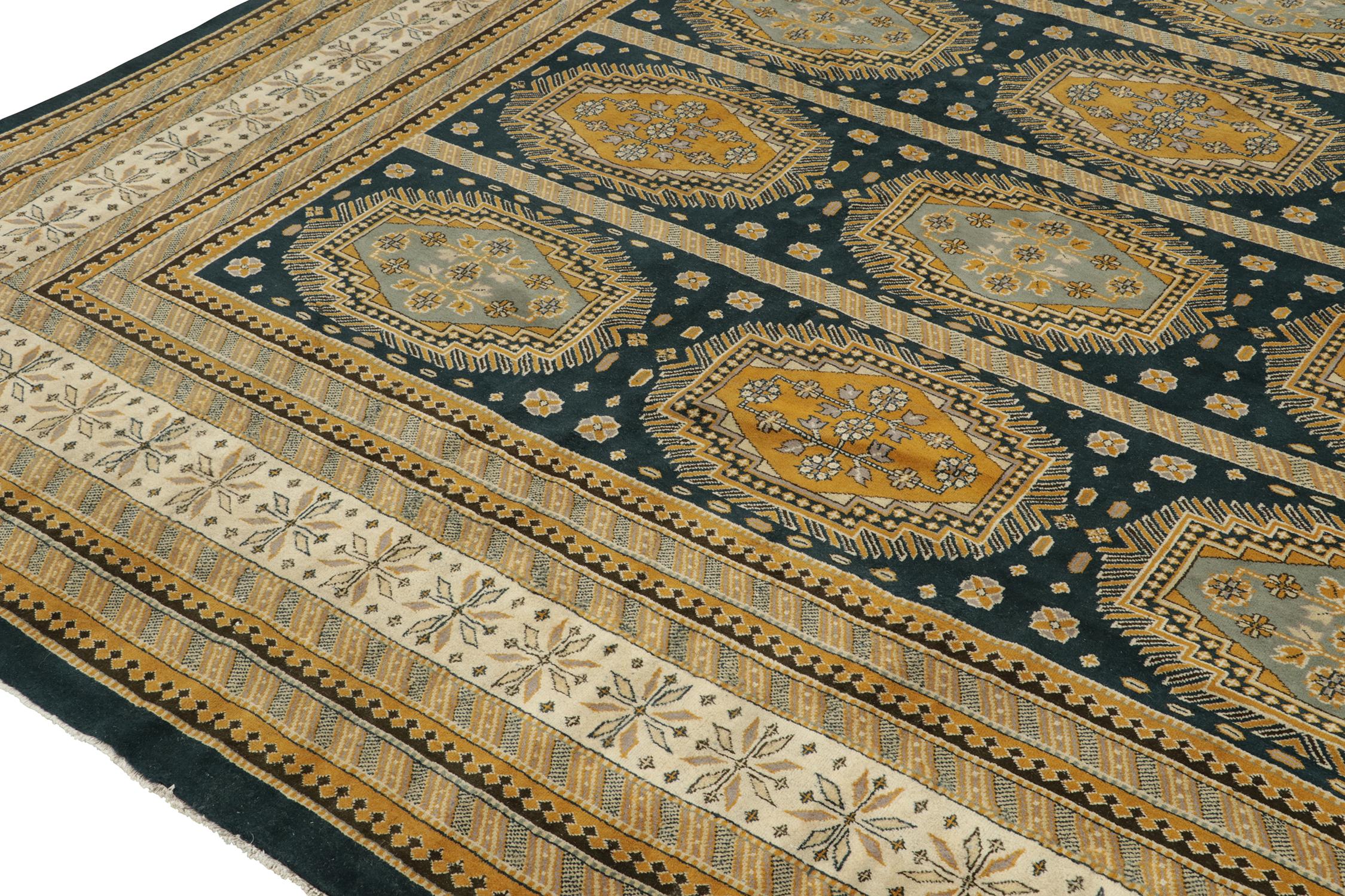 Rare Antique Agra rug in Navy with Blue and Gold Medallions In Good Condition For Sale In Long Island City, NY