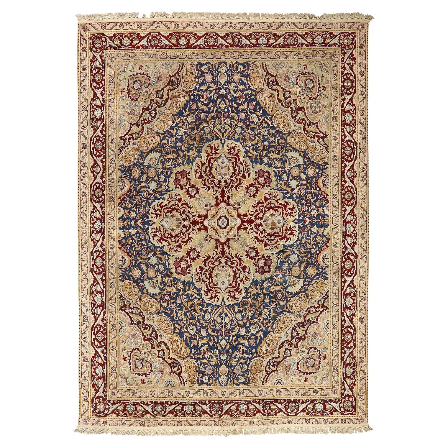 Antique Agra Rug - Size: 12'6 X 9'7