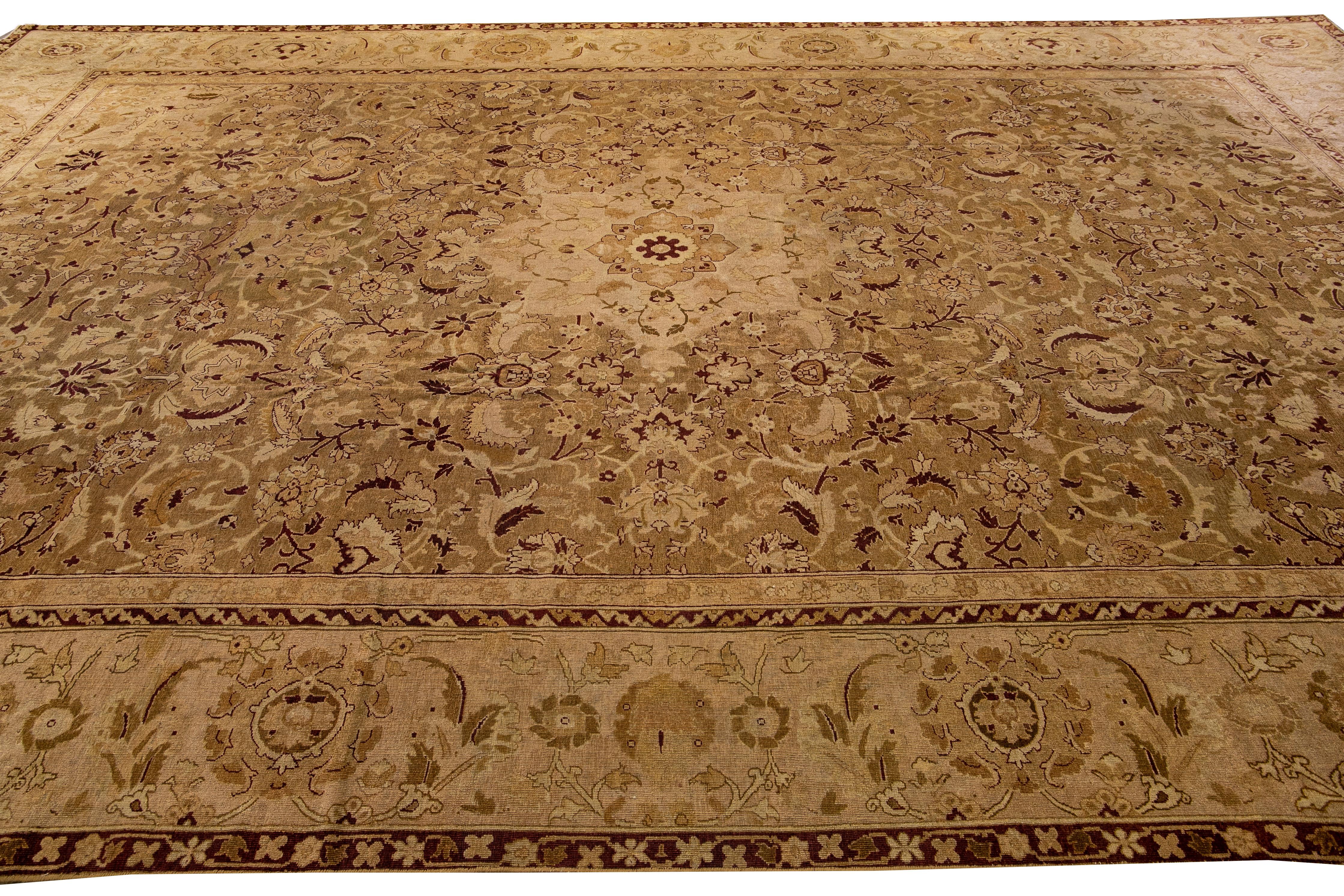 Antique Agra Tan Handmade Medallion Motif Wool Rug In Distressed Condition For Sale In Norwalk, CT