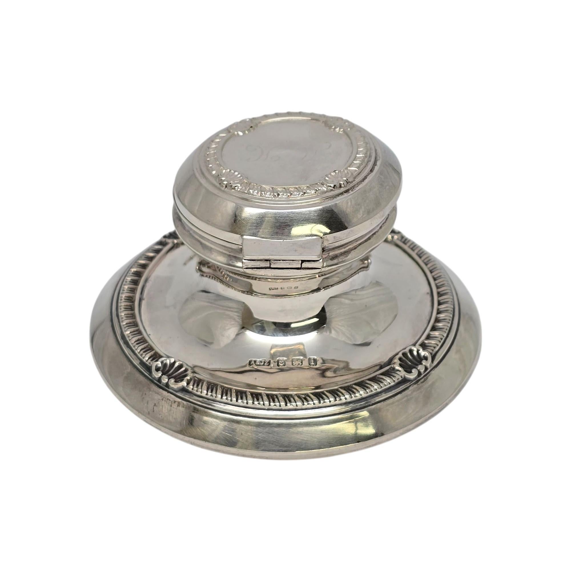 Encrier en argent sterling ancien A&J Zimmerman Ltd Birmingham, Angleterre n° 21687 Bon état - En vente à Washington Depot, CT