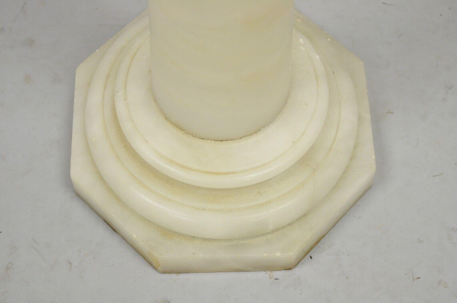 Antike Alabaster Marmor Empire Stil geschnitzt Column Pedestal Plant Stand 2